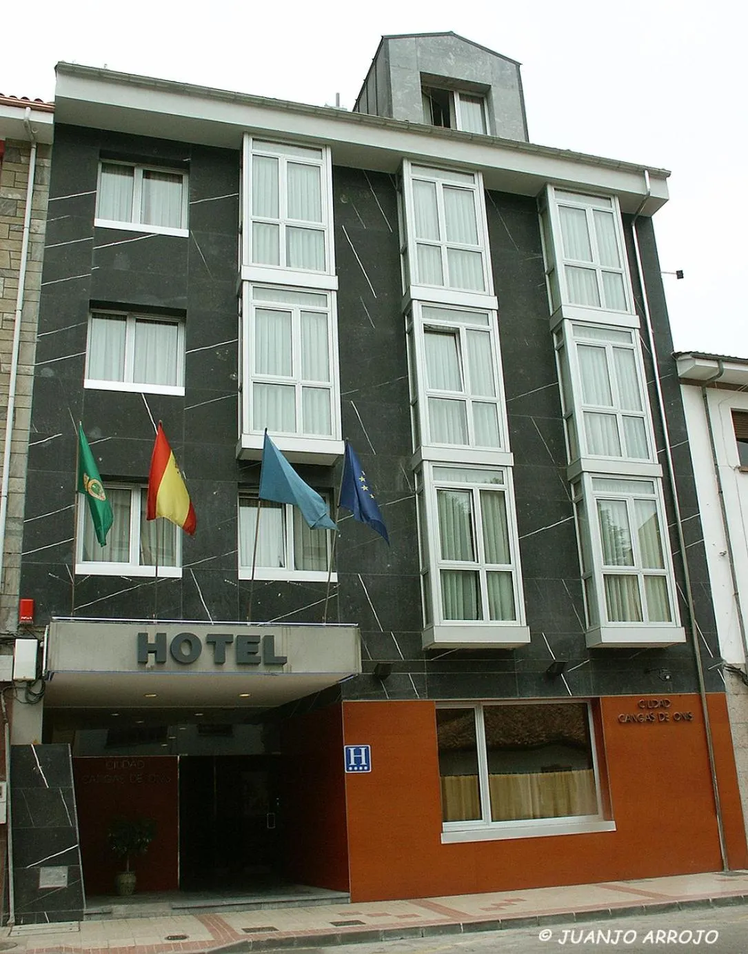 Facade/entrance in Hotel Ciudad Cangas de Onis