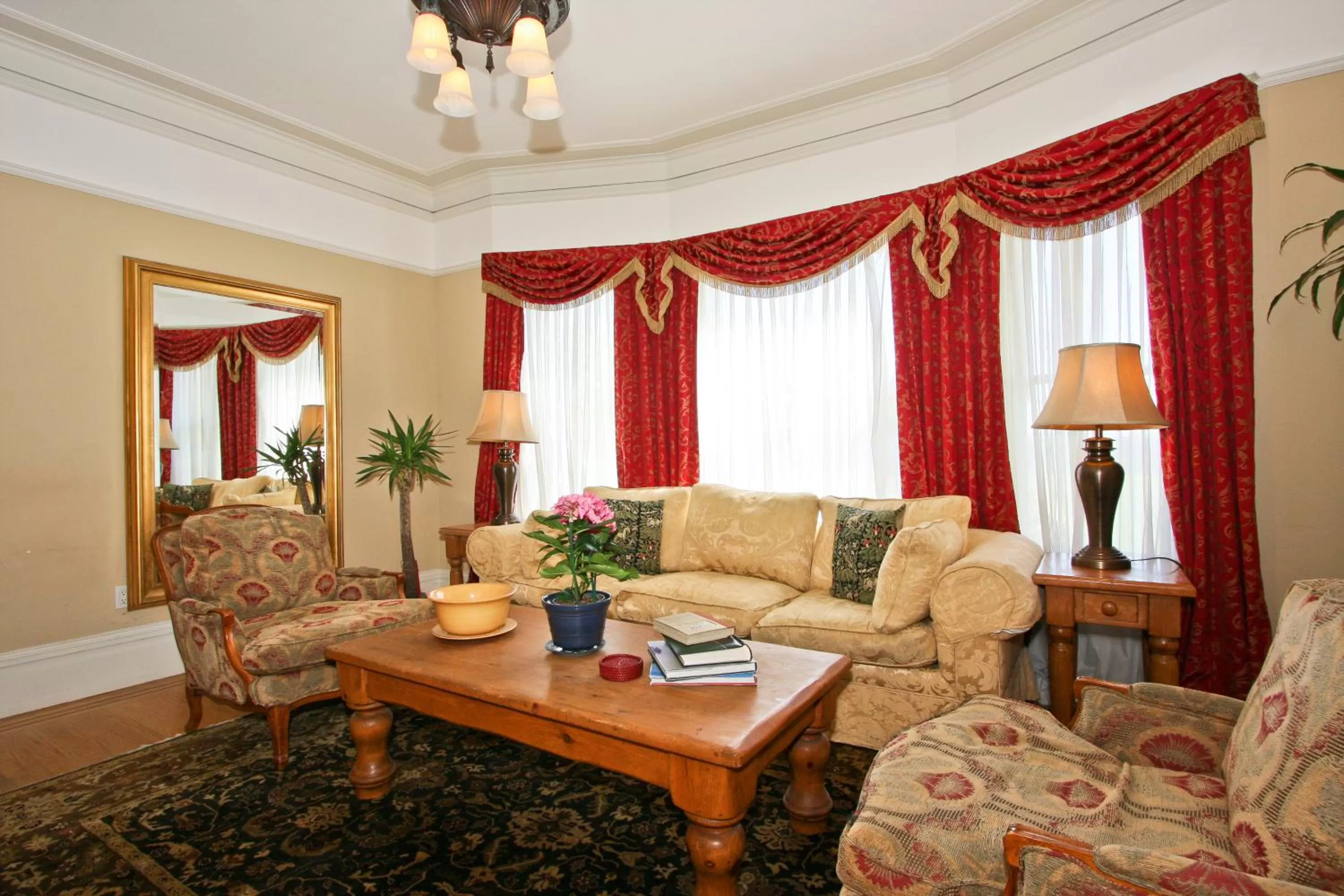 Area and facilities in Parker Guest House