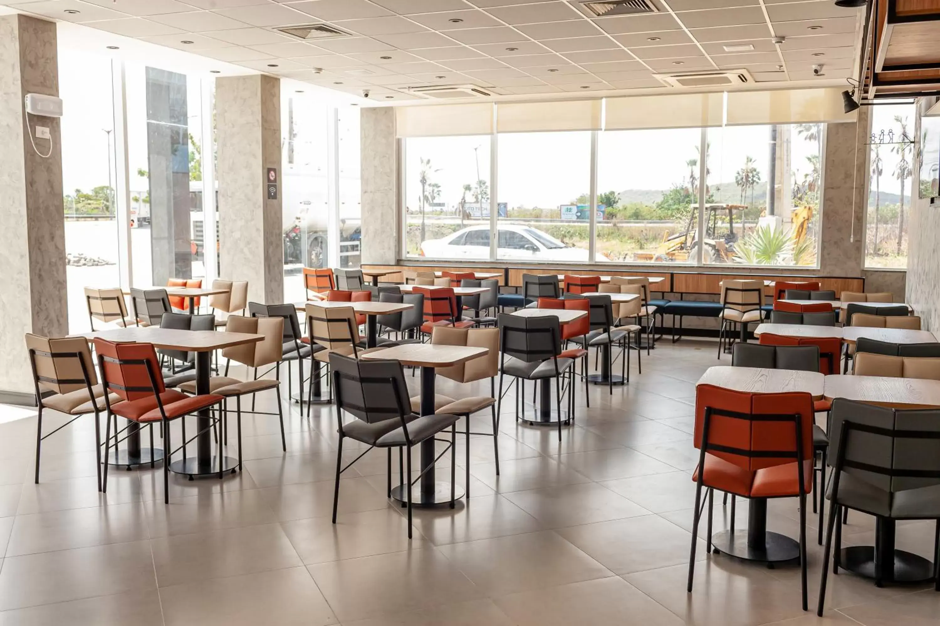 Restaurant/Places to Eat in ibis Caucaia Porto do Pecem