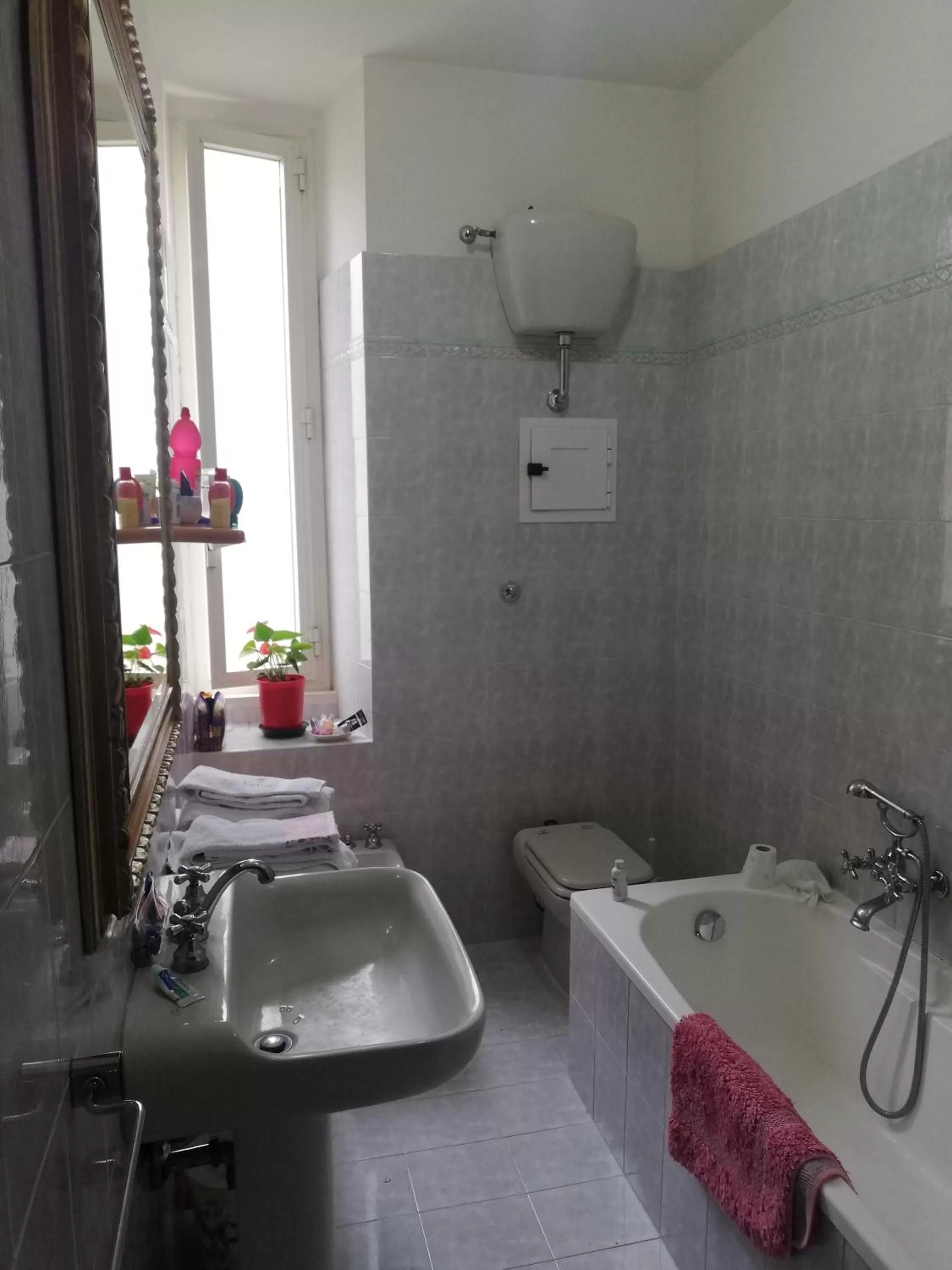 Bathroom in La Risorgente B&B