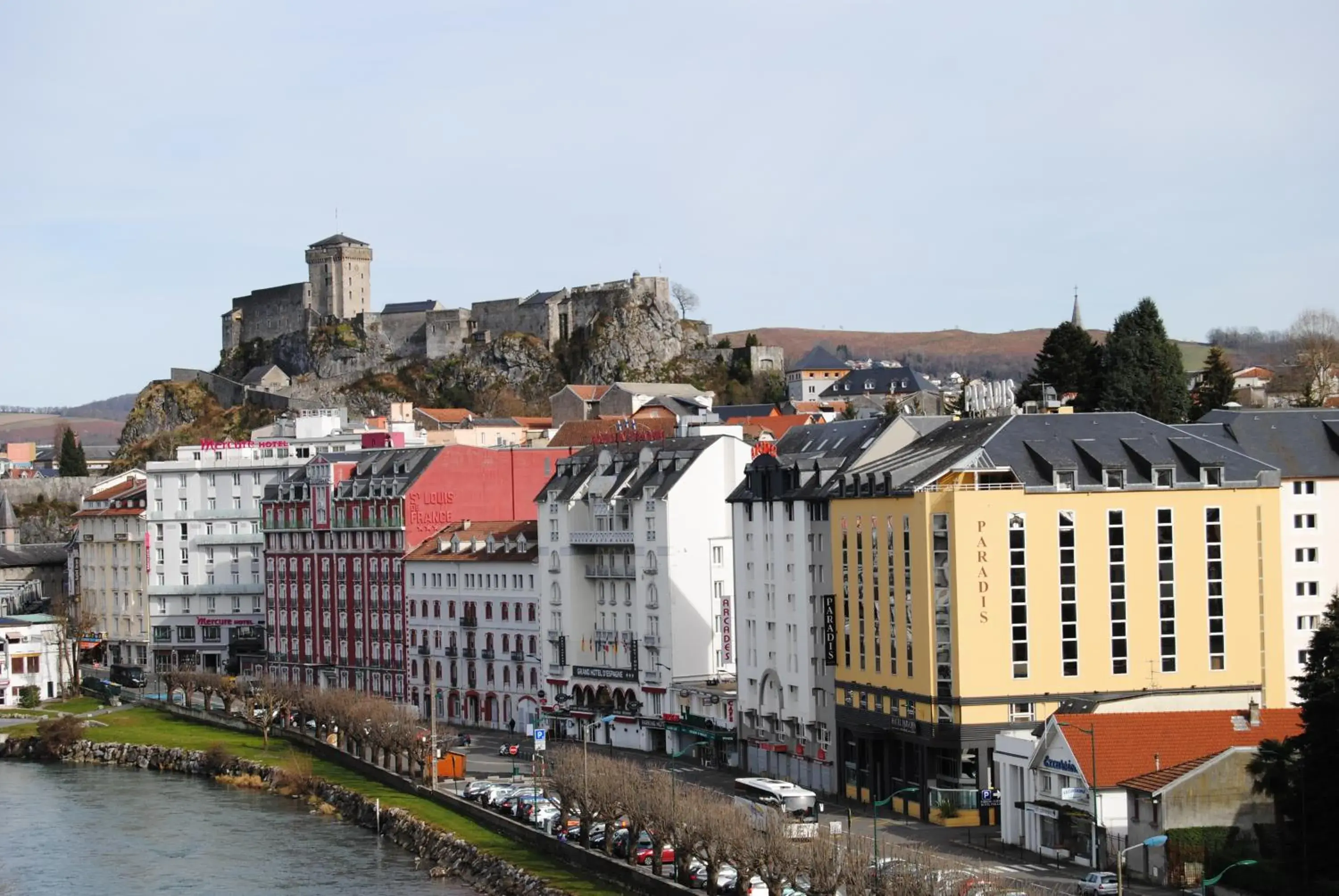 City view in Hotel Notre Dame de la Sarte