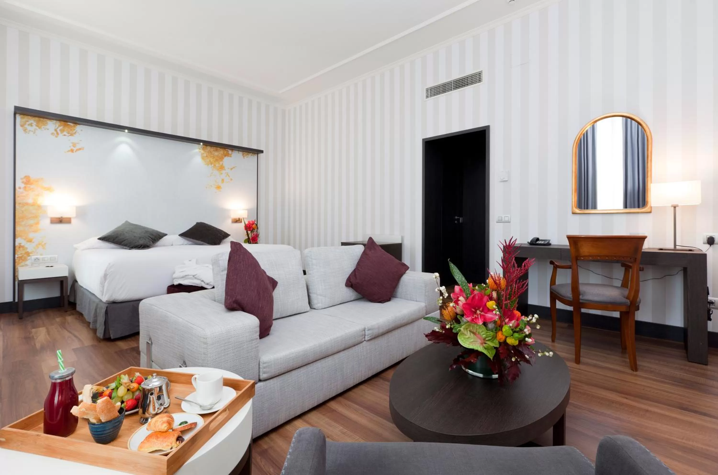 Bed in Intelier Palacio San Martin