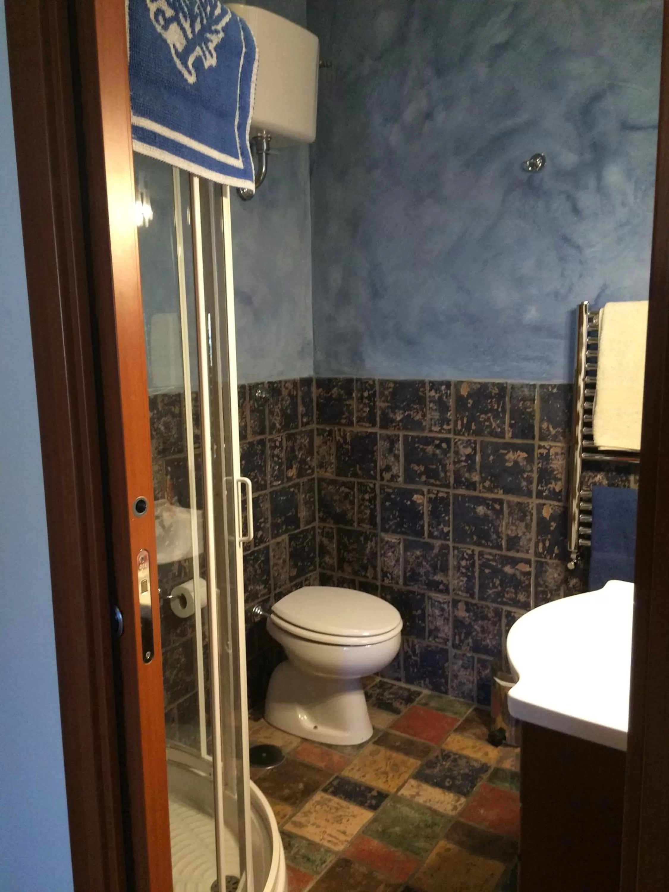 Bathroom in B&B Casamiranapoli