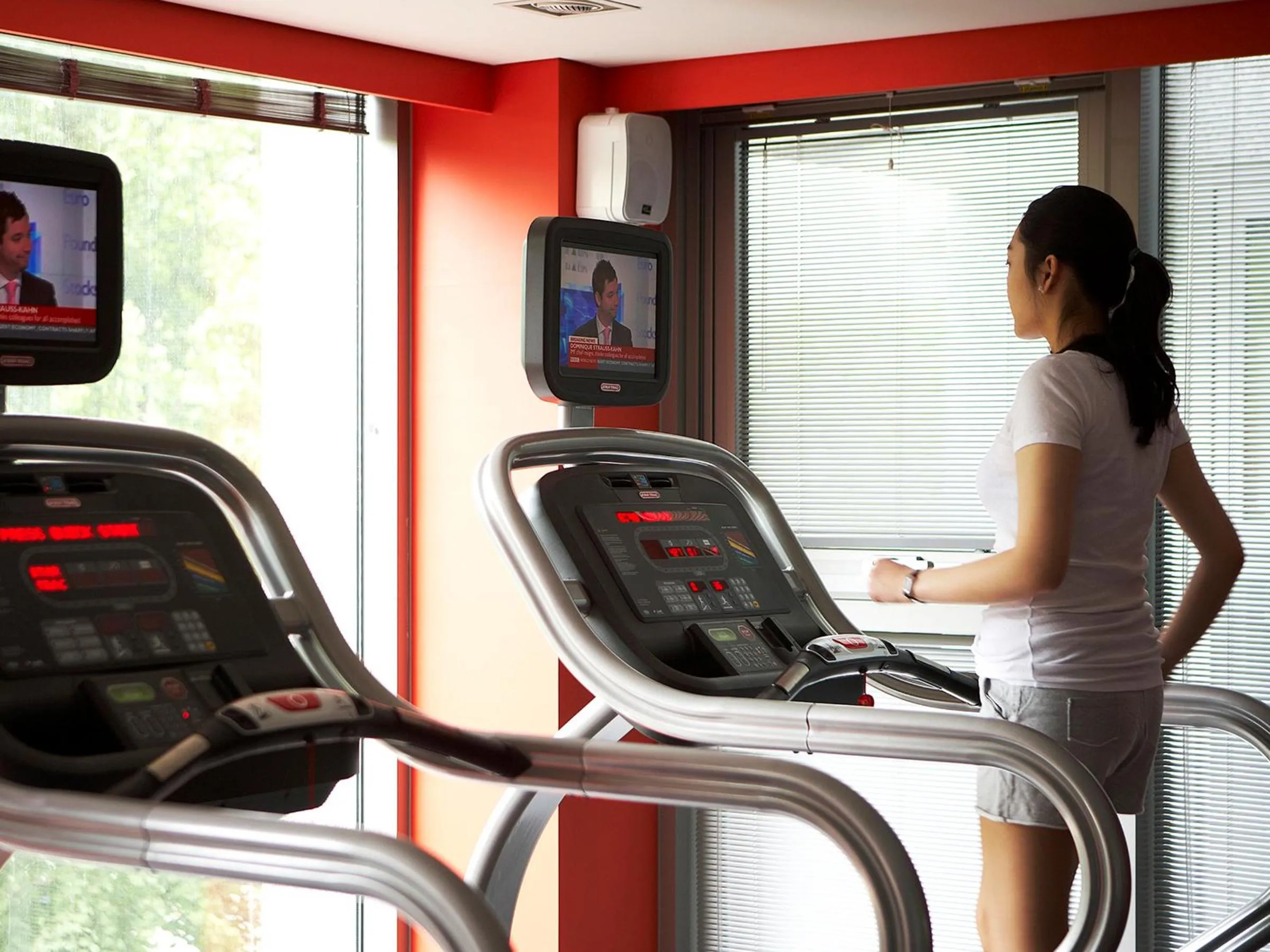 Fitness centre/facilities in La Casa Hotel Seoul