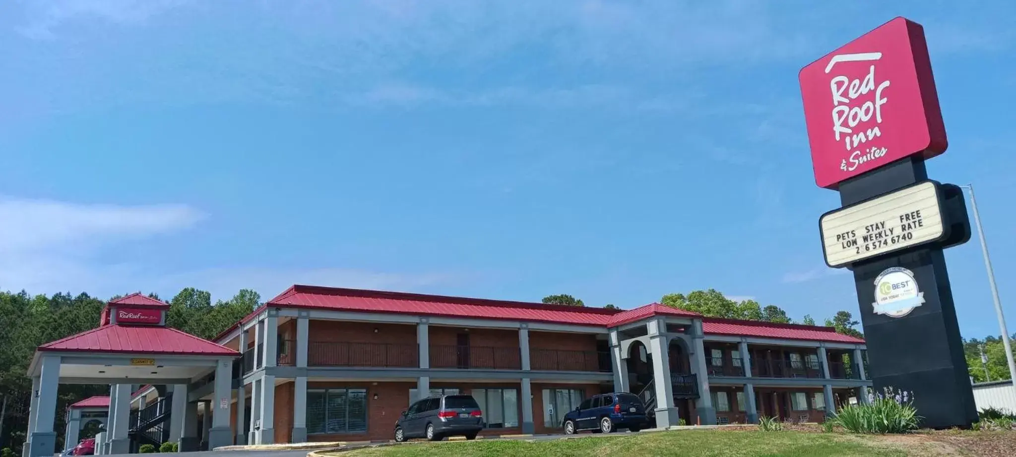 Property Building in Red Roof Inn & Suites Scottsboro
