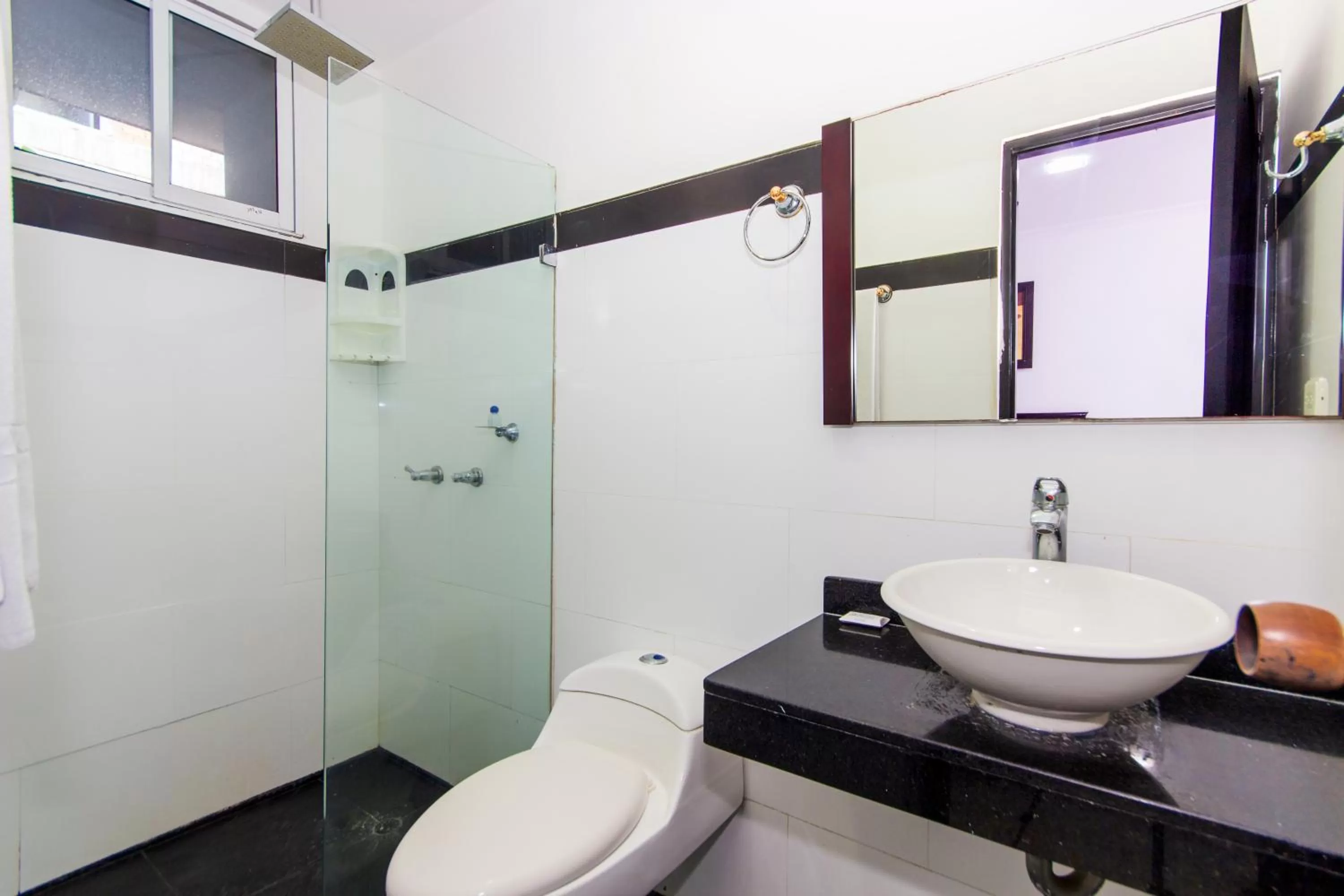 Bathroom in Hotel Bocagrande By GEH Suites