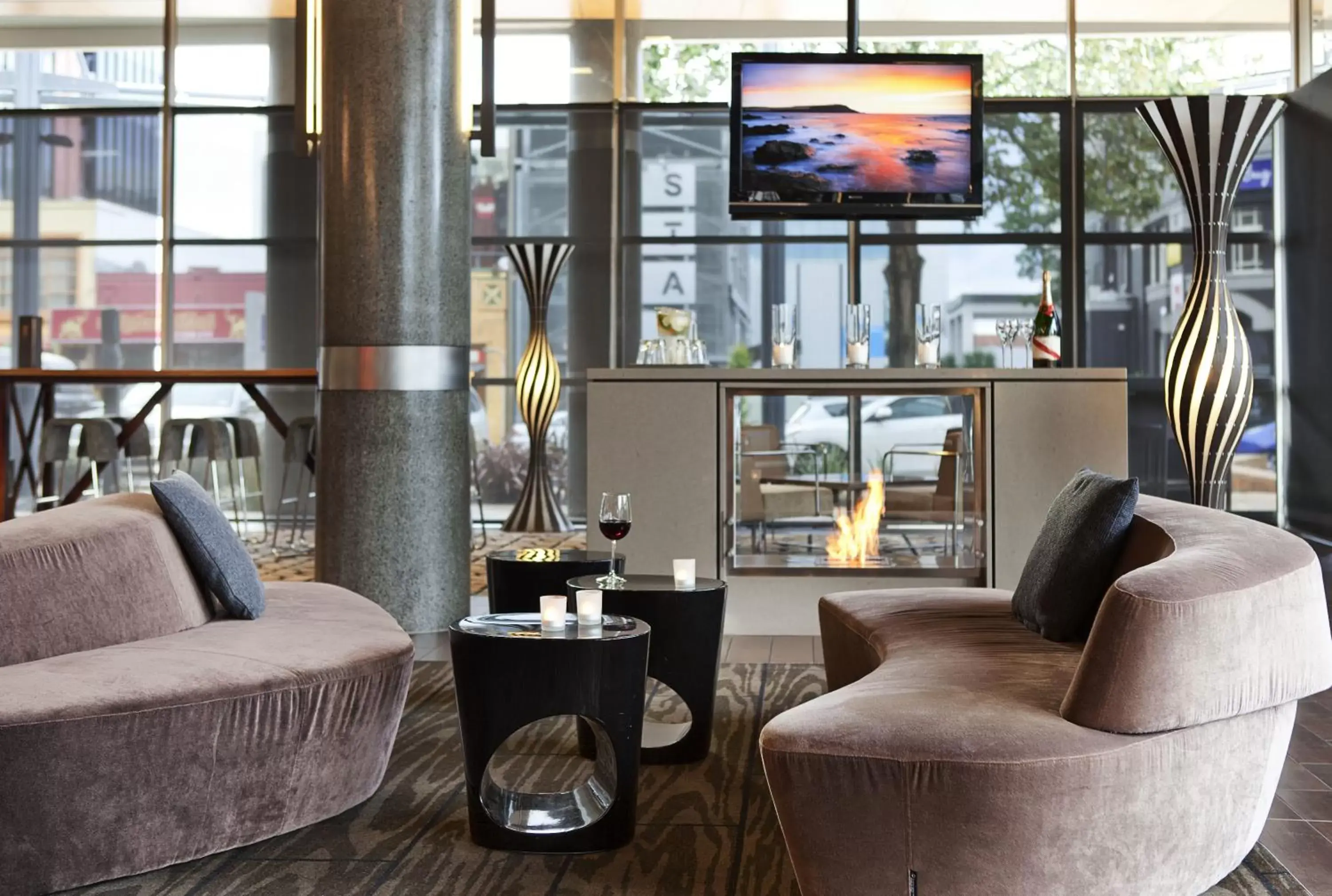 Lounge or bar, Lobby/Reception in Novotel Tainui Hamilton