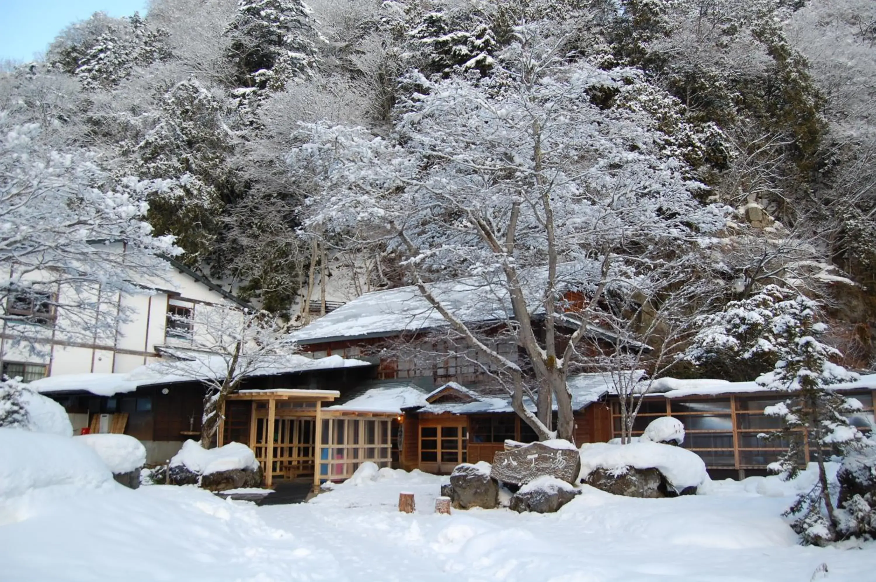 Facade/entrance, Winter in Hatcho no Yu Hot Spring Ryokan