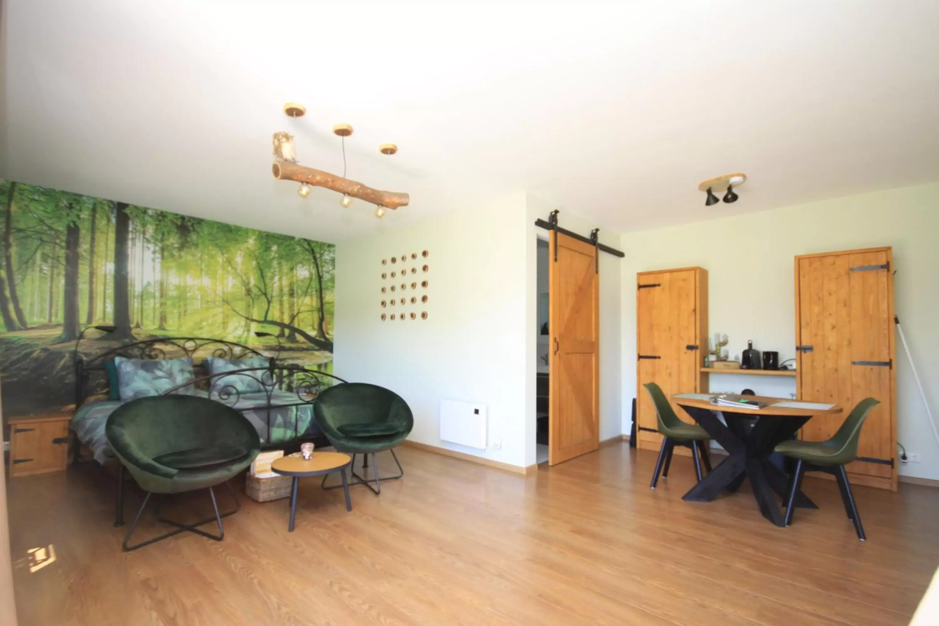 Dining Area in B&B Beach&Bos