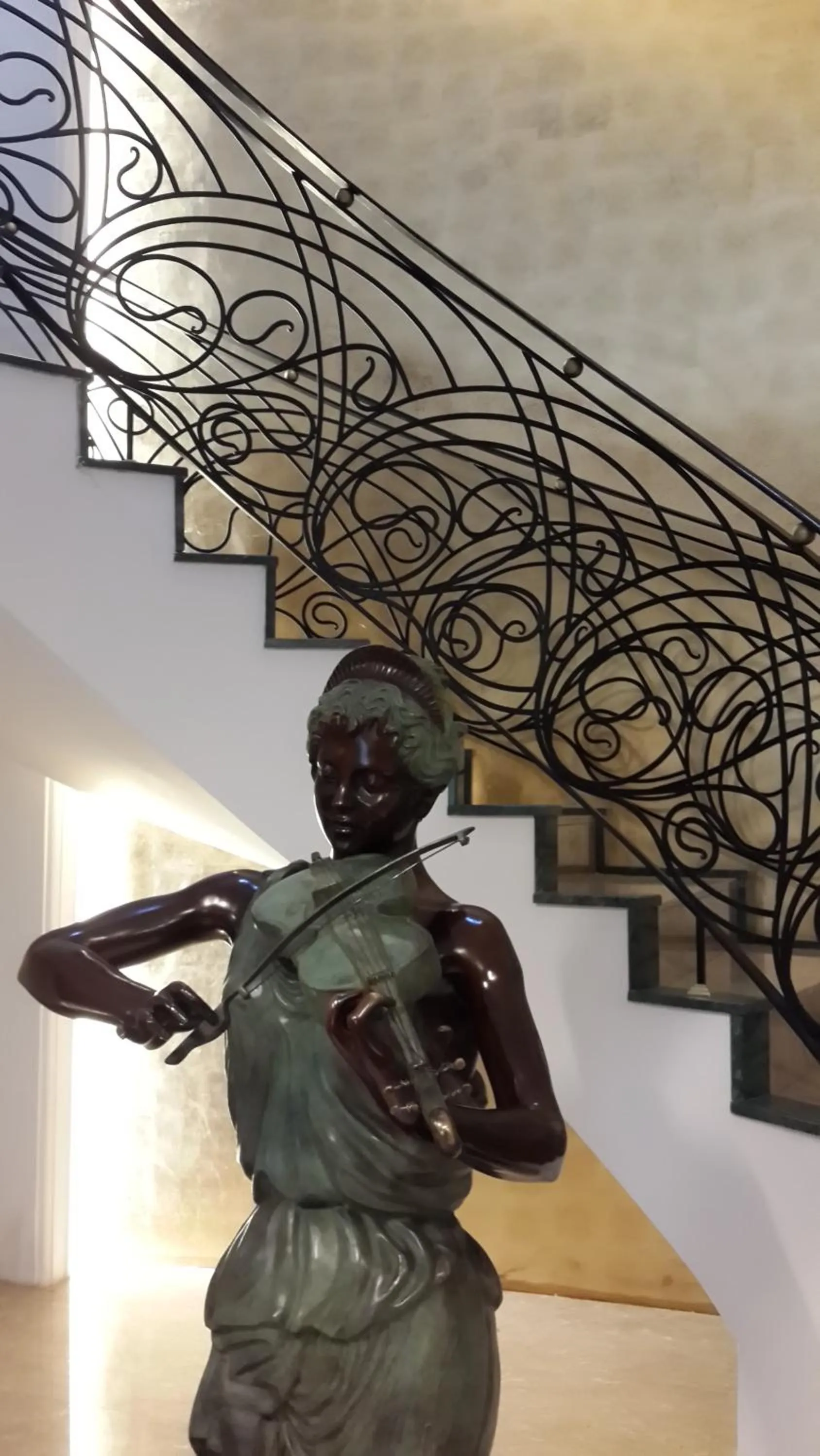 Decorative detail in Warwick Ankara