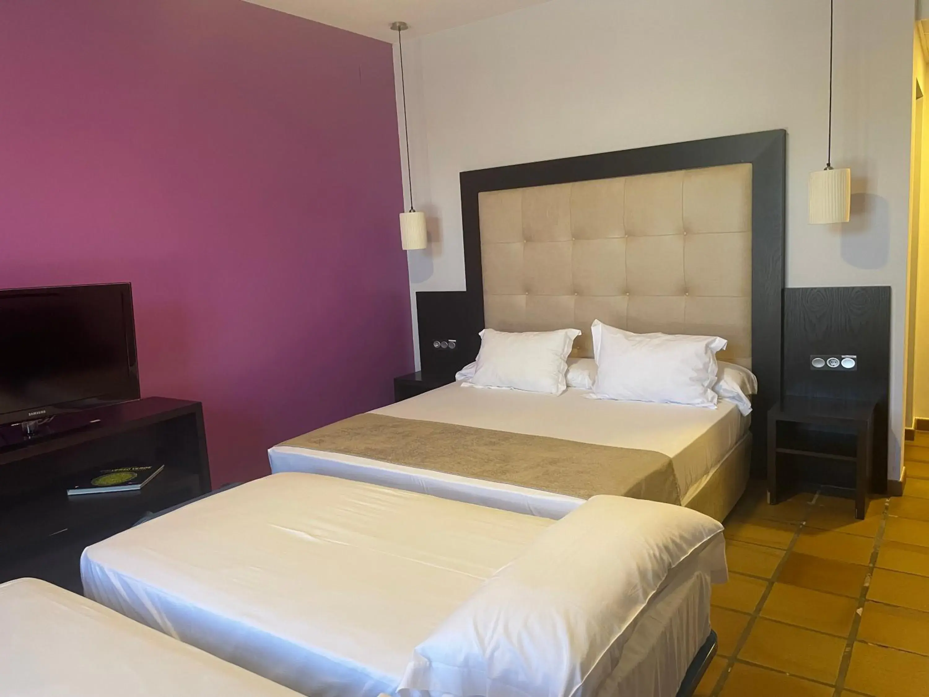 Bed in Hotel Albaida Nature