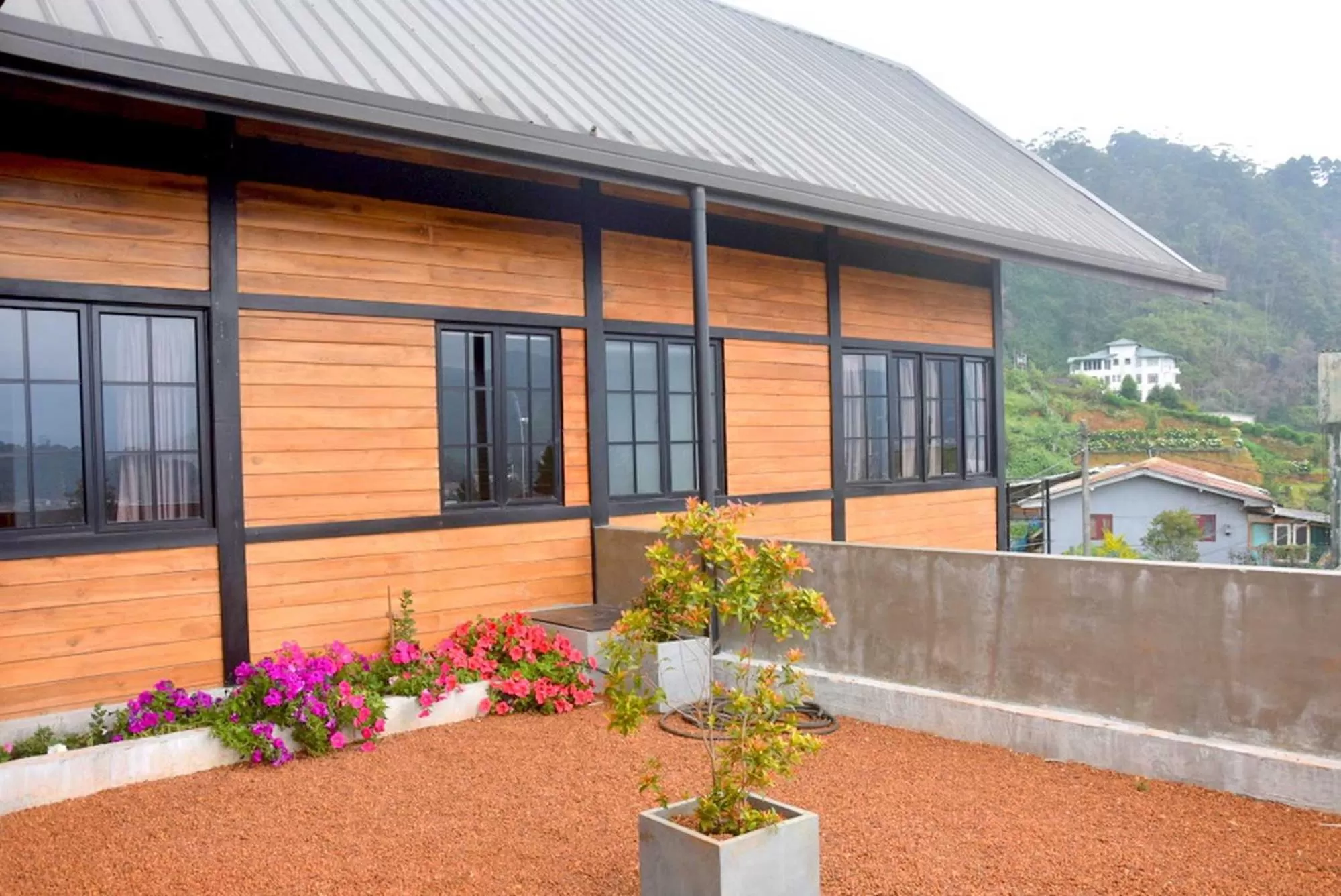 Property building in Manuka Hillwood Hotel