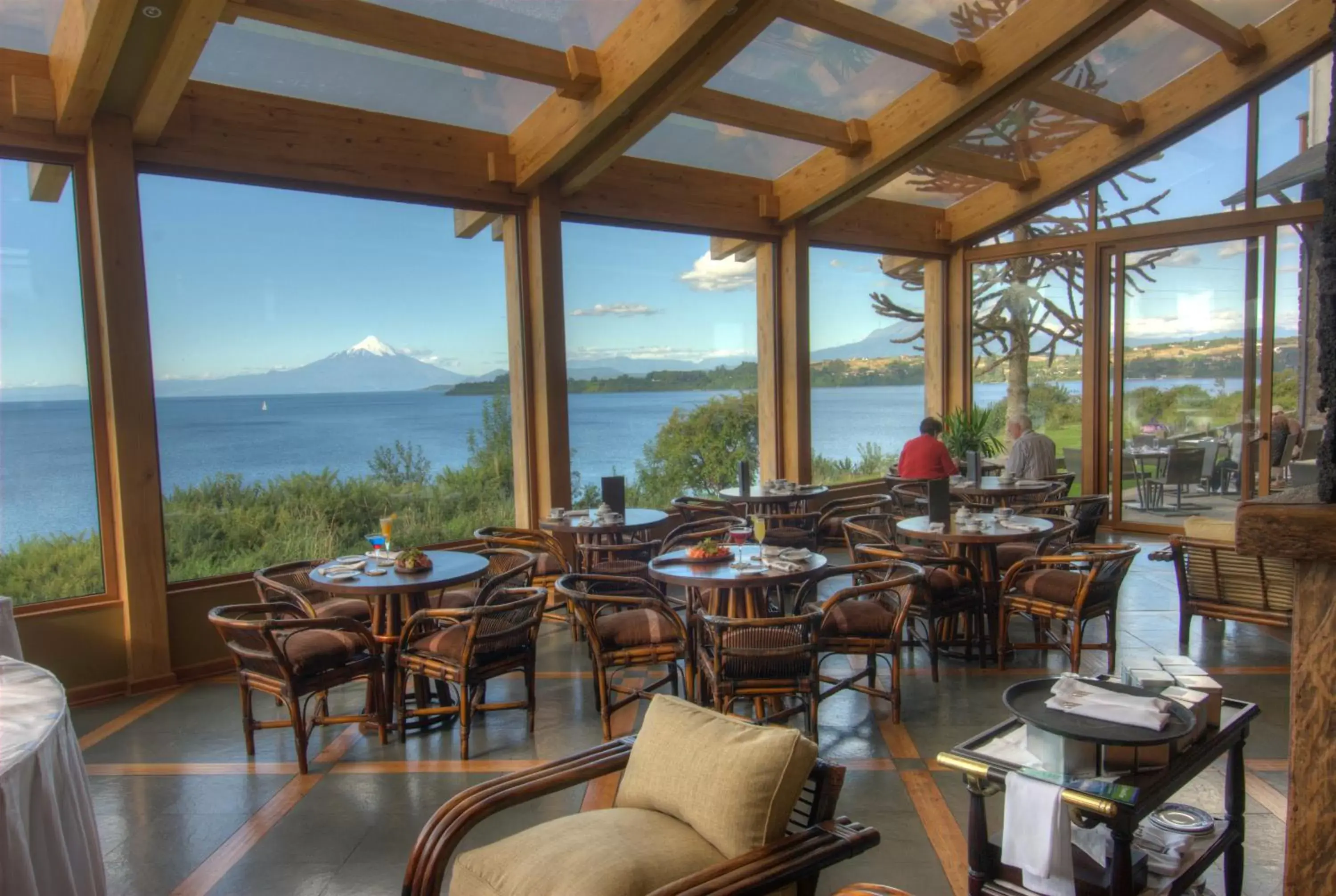 Restaurant/Places to Eat in Hotel Cumbres Puerto Varas