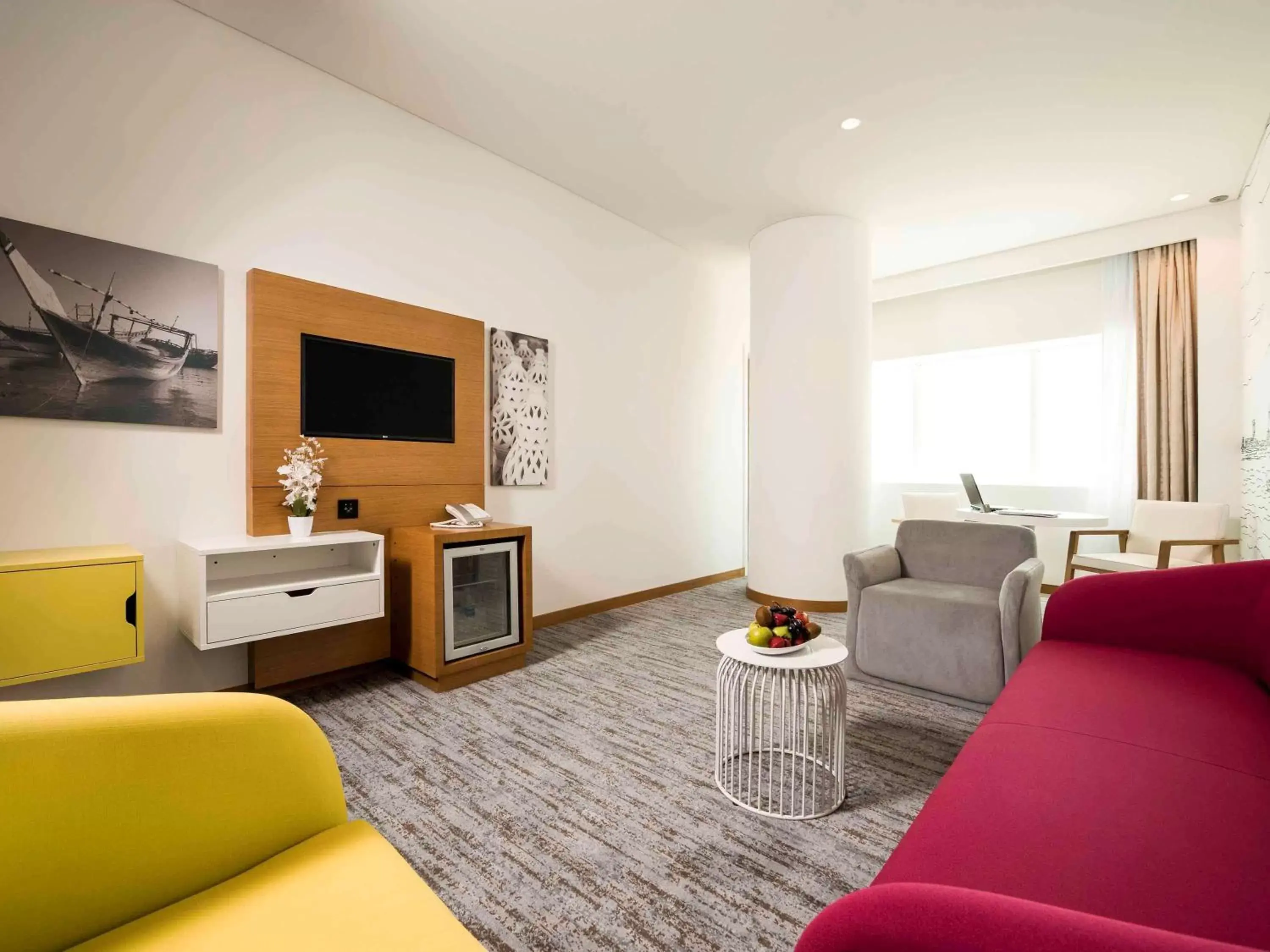 Photo of the whole room, Seating Area in ibis Styles Manama Diplomatic Area