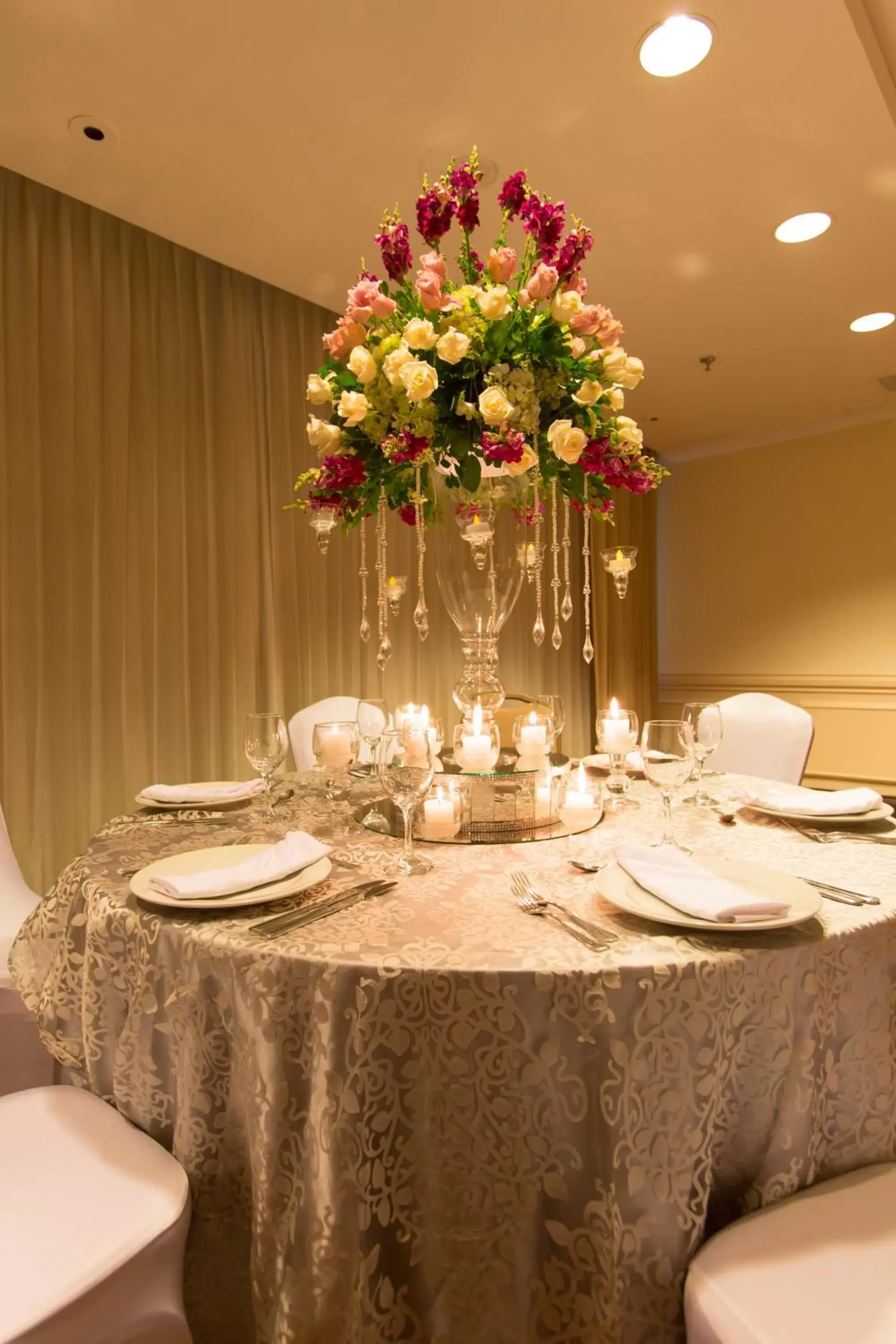 Banquet/Function facilities in Hotel Clarion Suites Guatemala