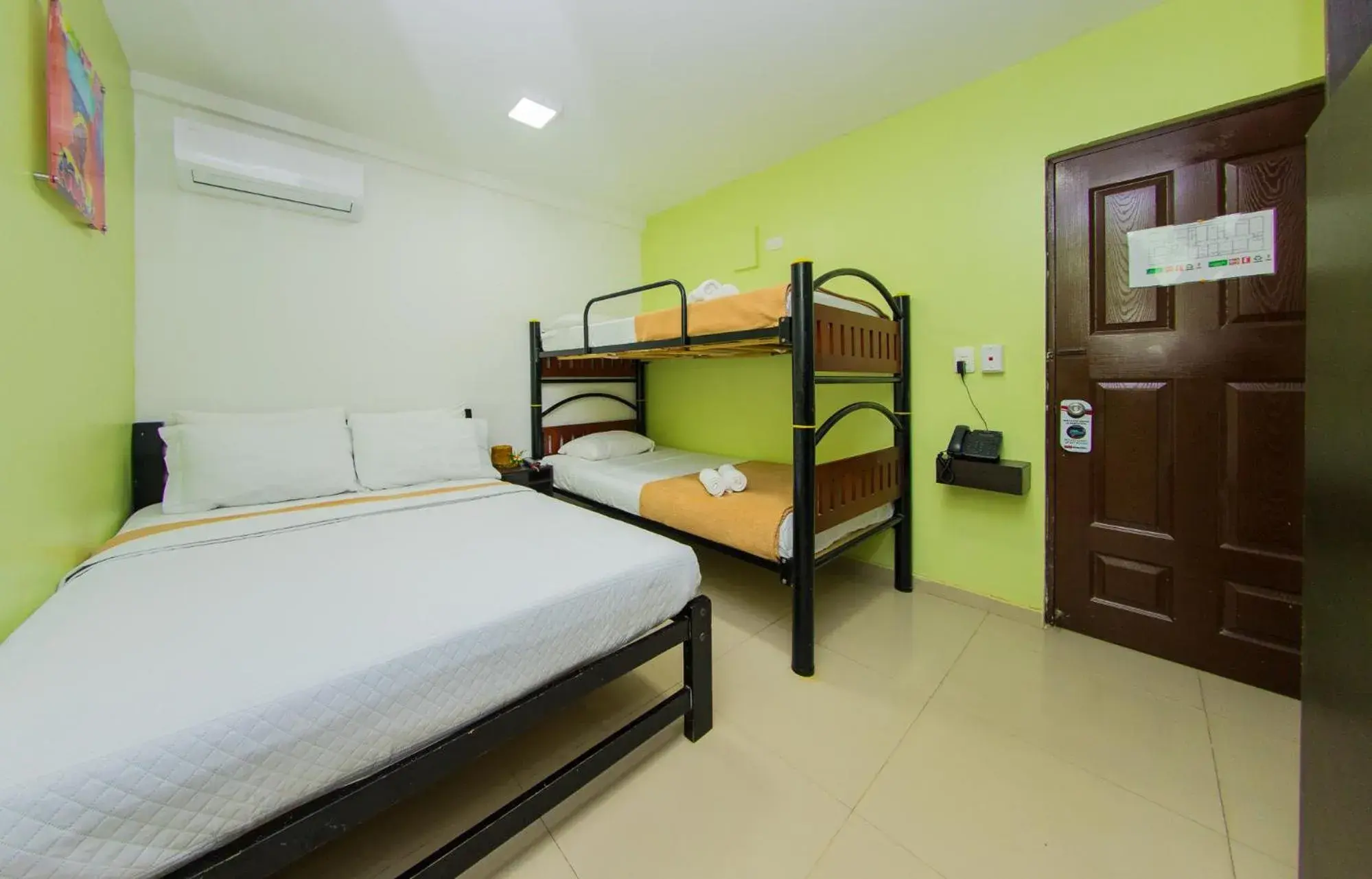 Bunk Bed in Hotel Marina Suites By GEH Suites