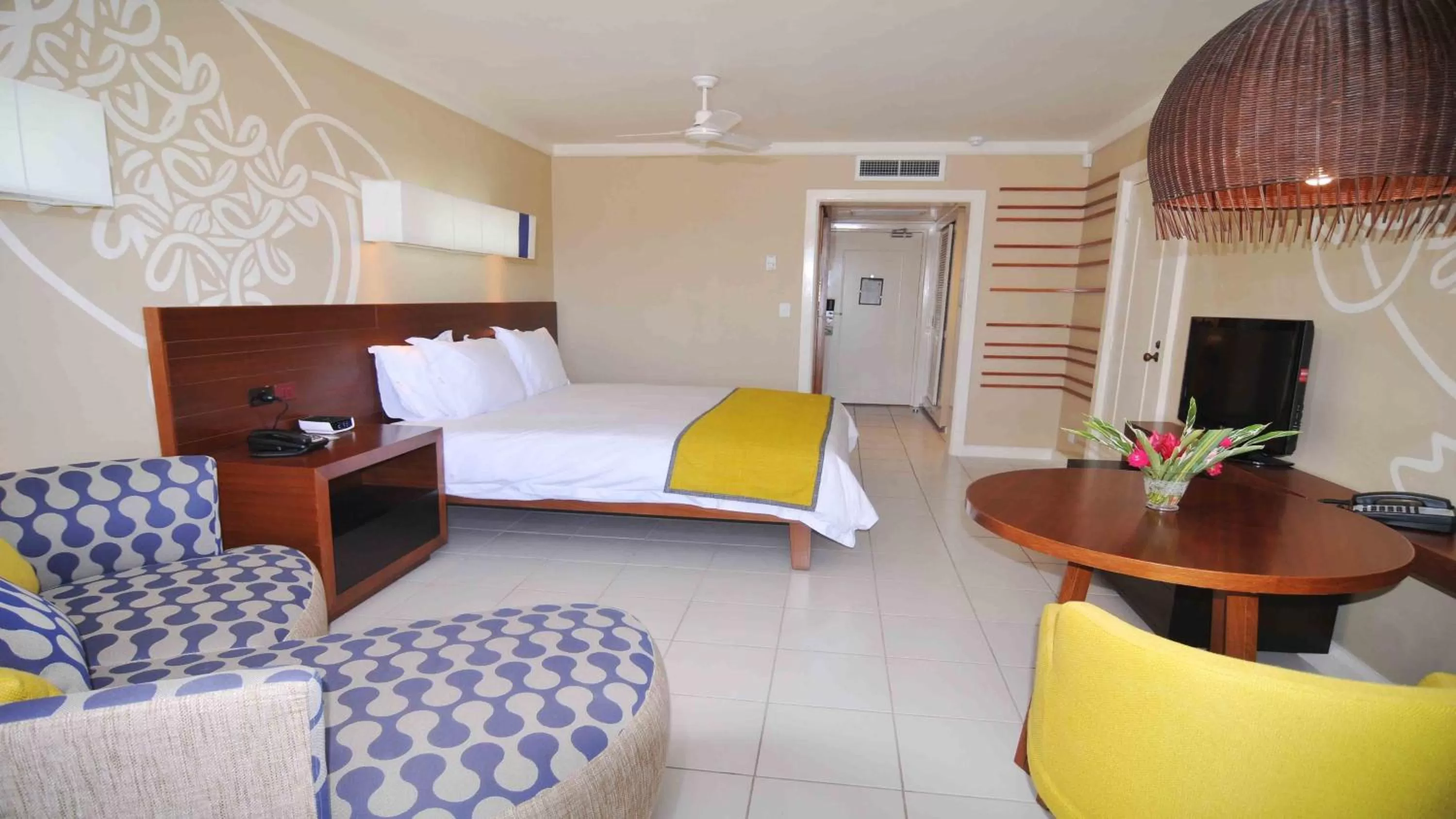 Photo of the whole room, Bed in Holiday Inn Resort Vanuatu by IHG