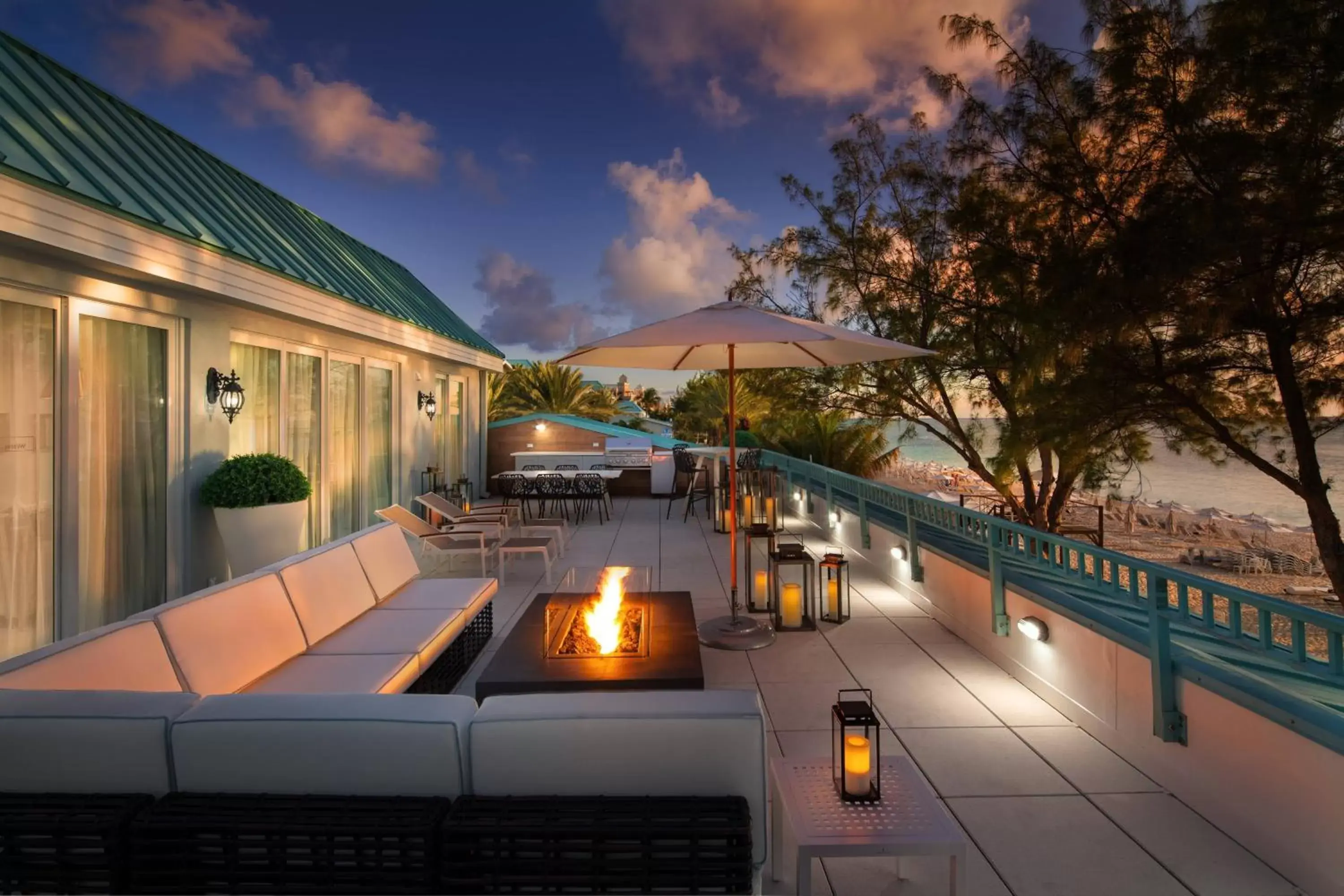 Bedroom, Swimming Pool in The Westin Grand Cayman Seven Mile Beach Resort & Spa