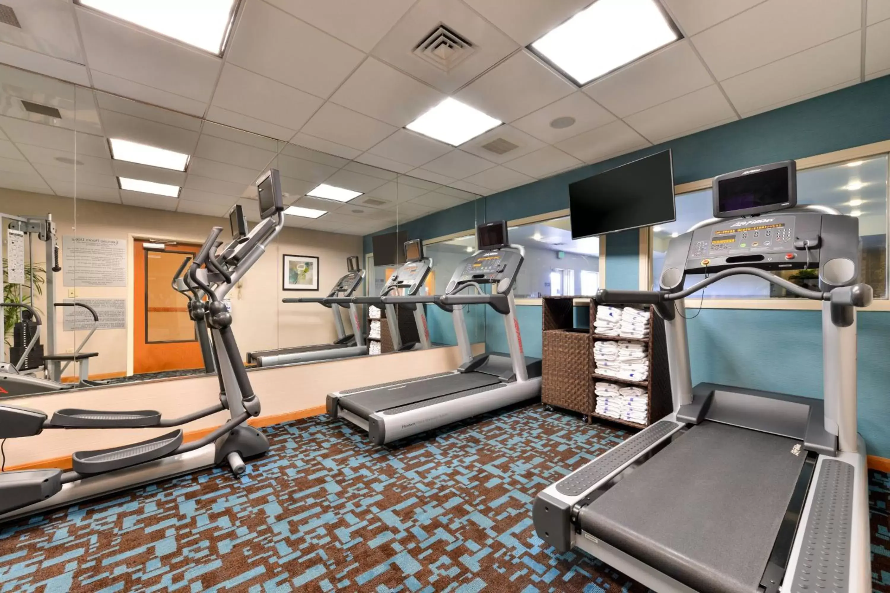 Fitness centre/facilities, Fitness Center/Facilities in Fairfield Inn and Suites by Marriott Elk Grove