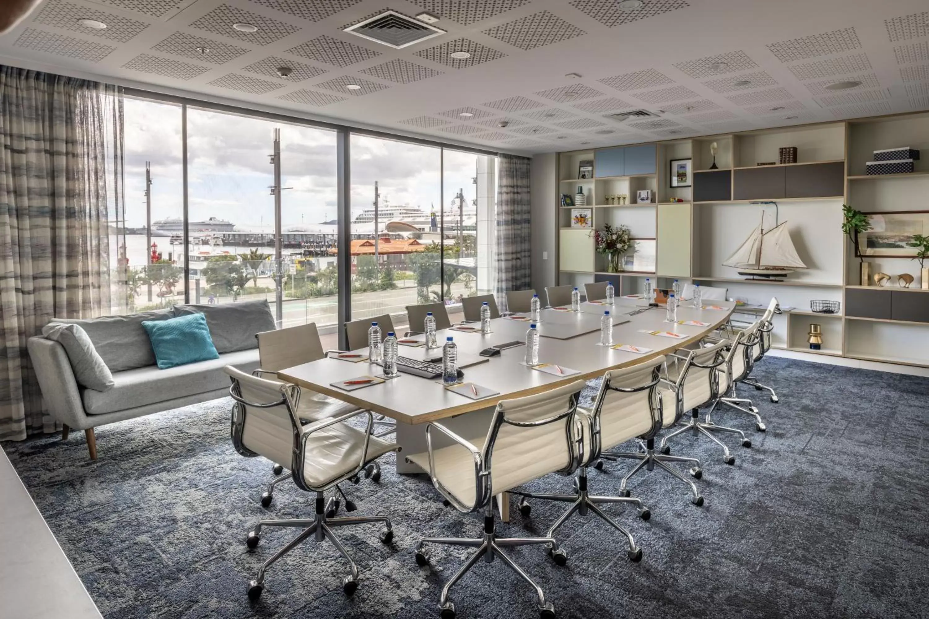 Meeting/conference room in M Social Auckland