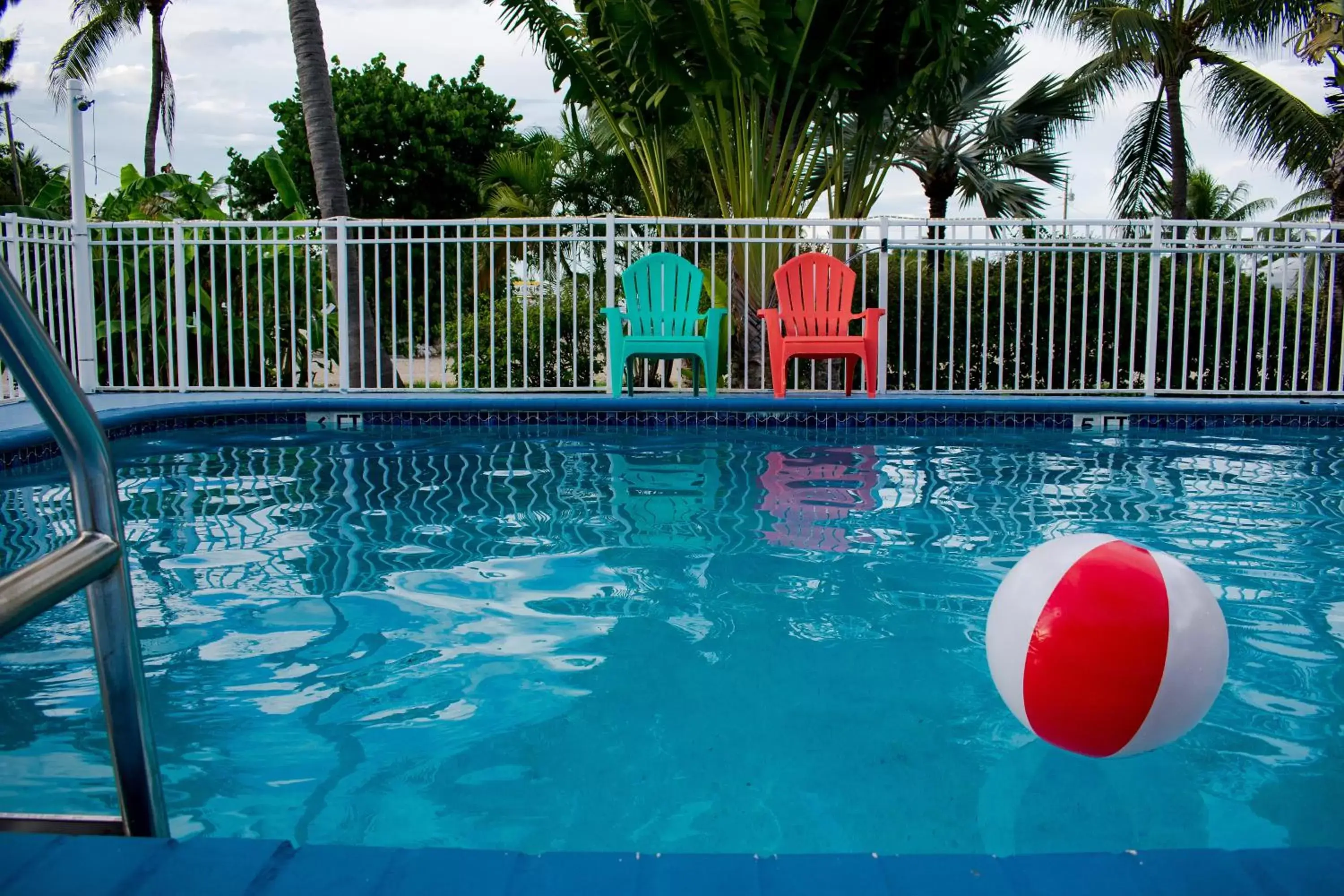 Swimming Pool in Blackfin Resort and Marina