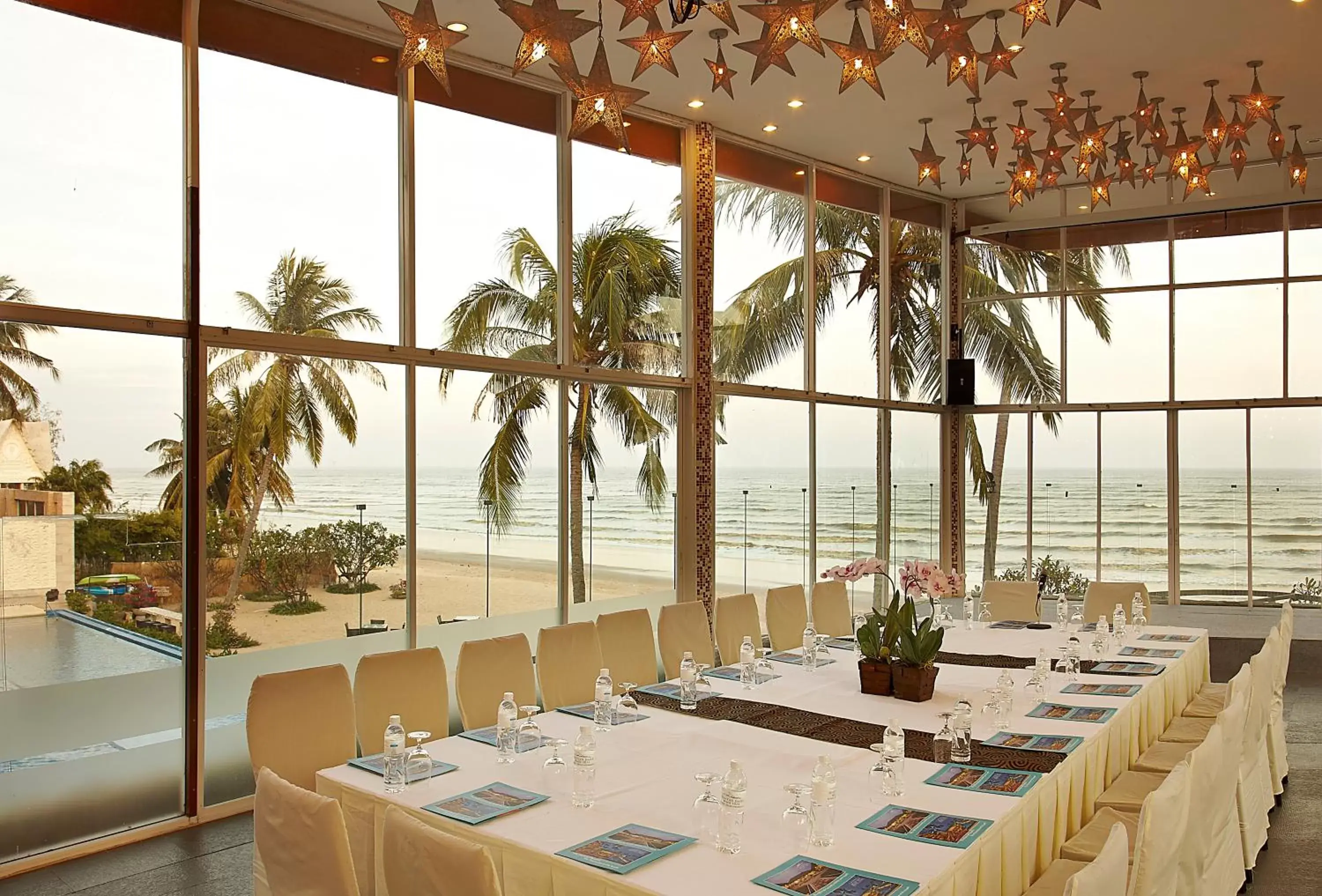 Meeting/conference room in Dhevan Dara Beach Villa Kuiburi