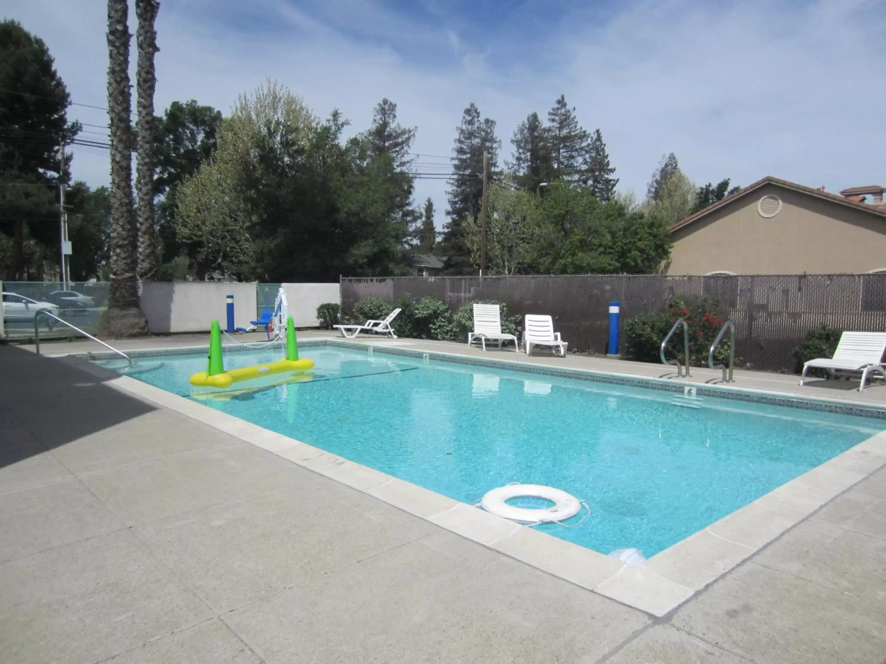 Day, Swimming Pool in Studio 6-Concord, CA