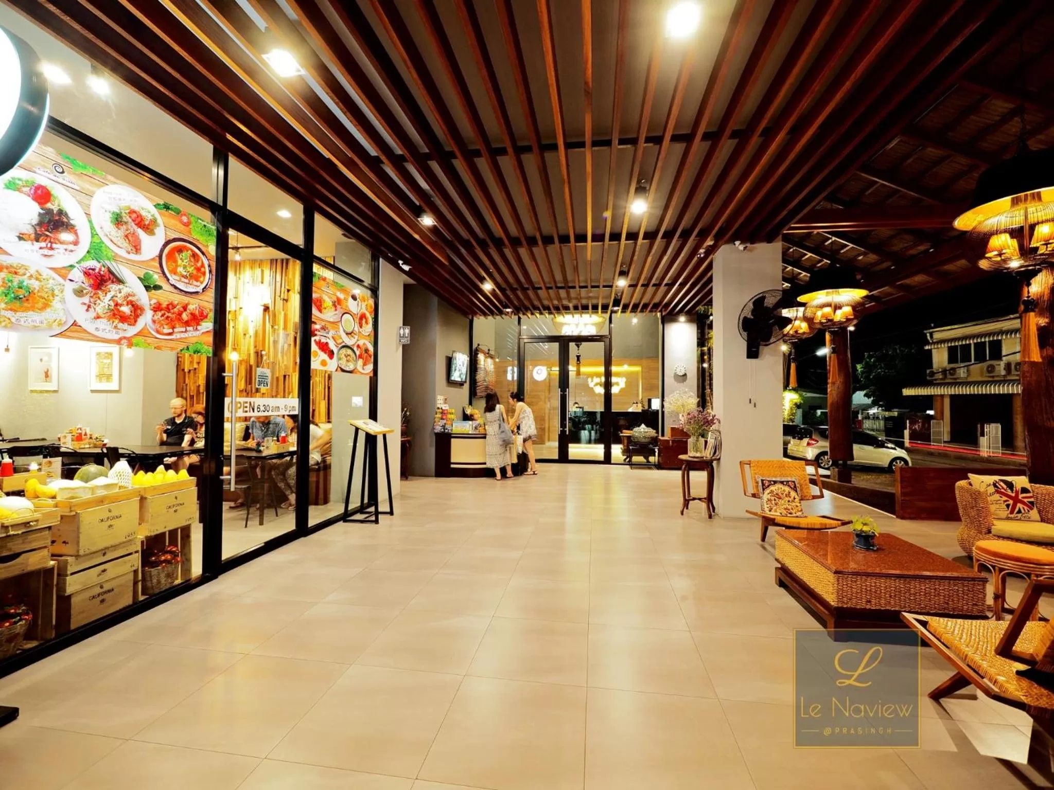 Restaurant/places to eat in Le Naview @Prasingh