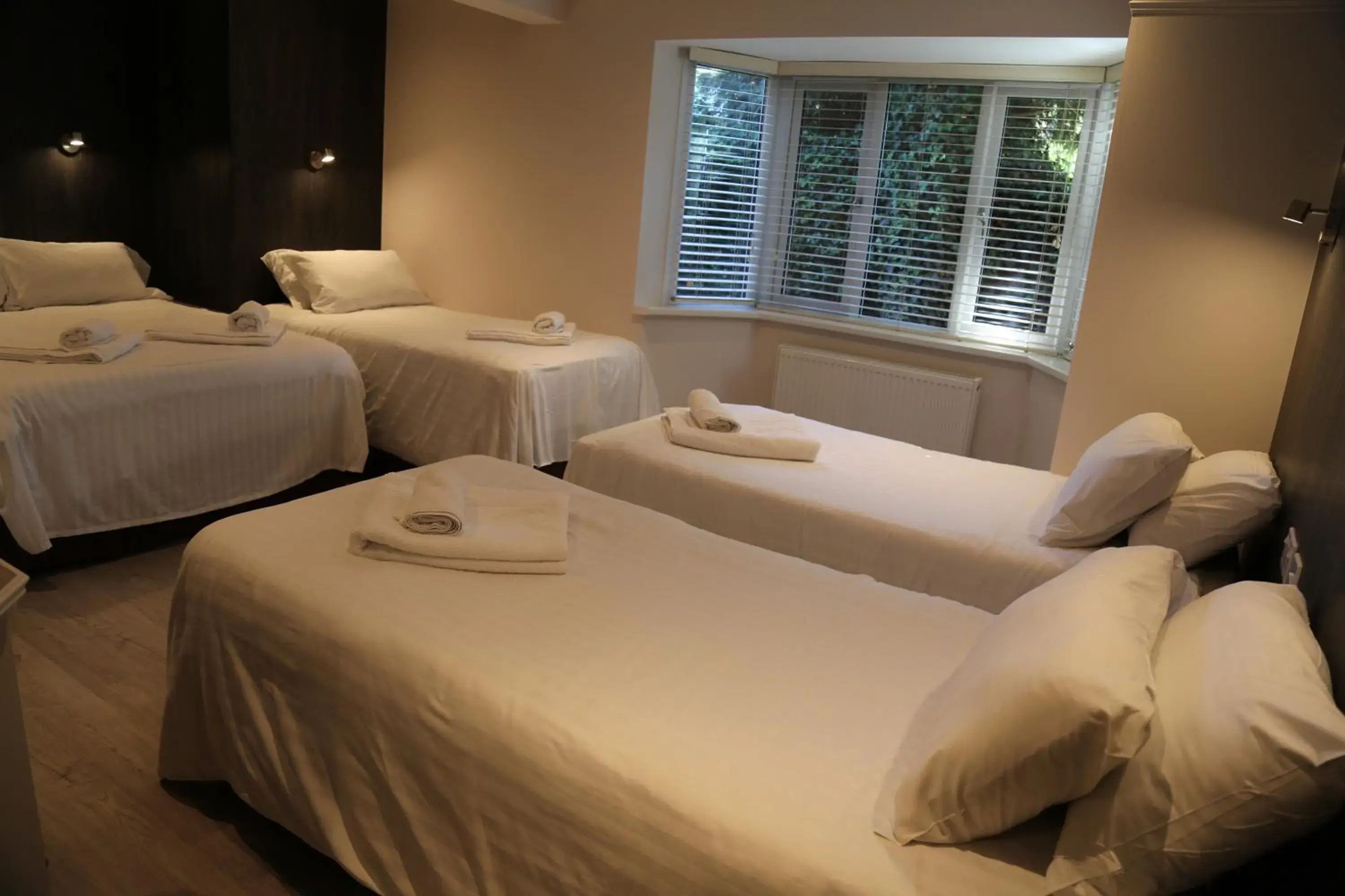Bed in Debden Guest House