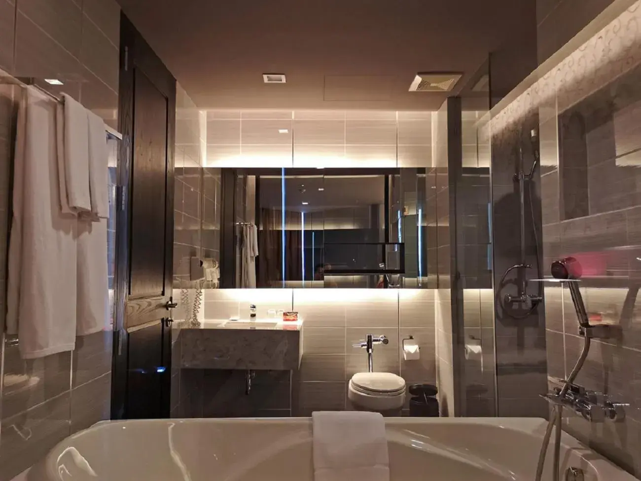 Bathroom in Tsix5 Phenomenal Hotel Pattaya