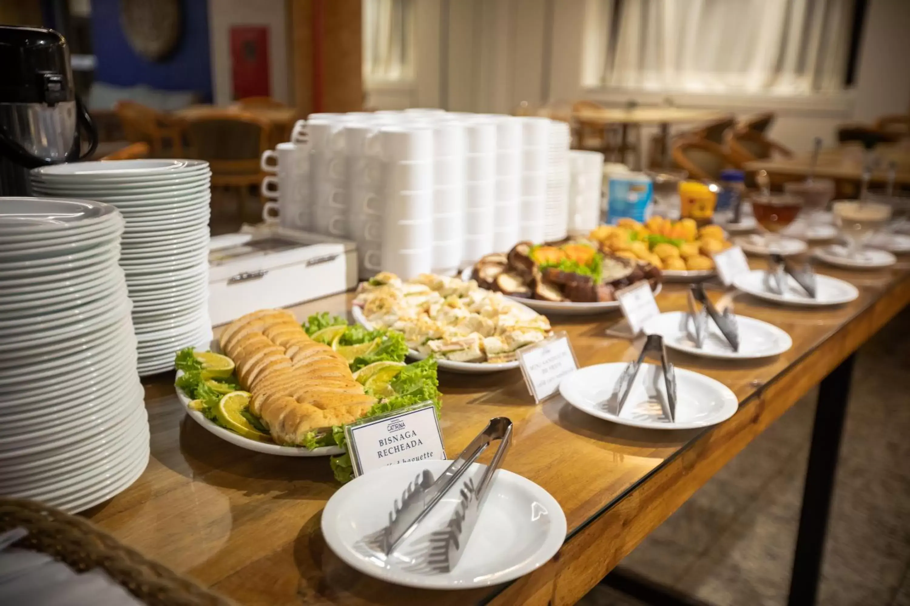 Buffet breakfast in Abbeville Hotel Torre I - Torre II