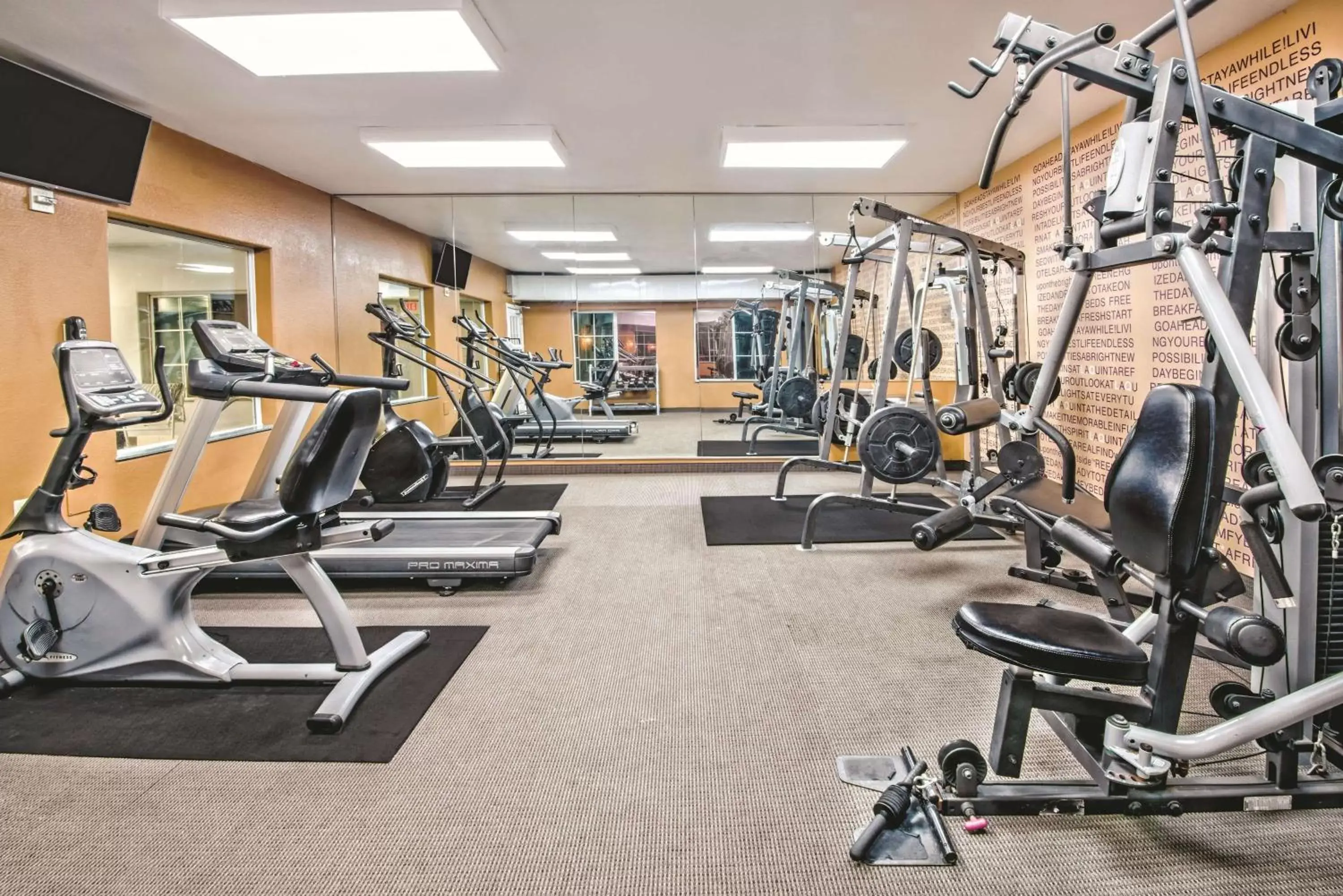 Activities, Fitness Center/Facilities in La Quinta by Wyndham San Antonio North Stone Oak