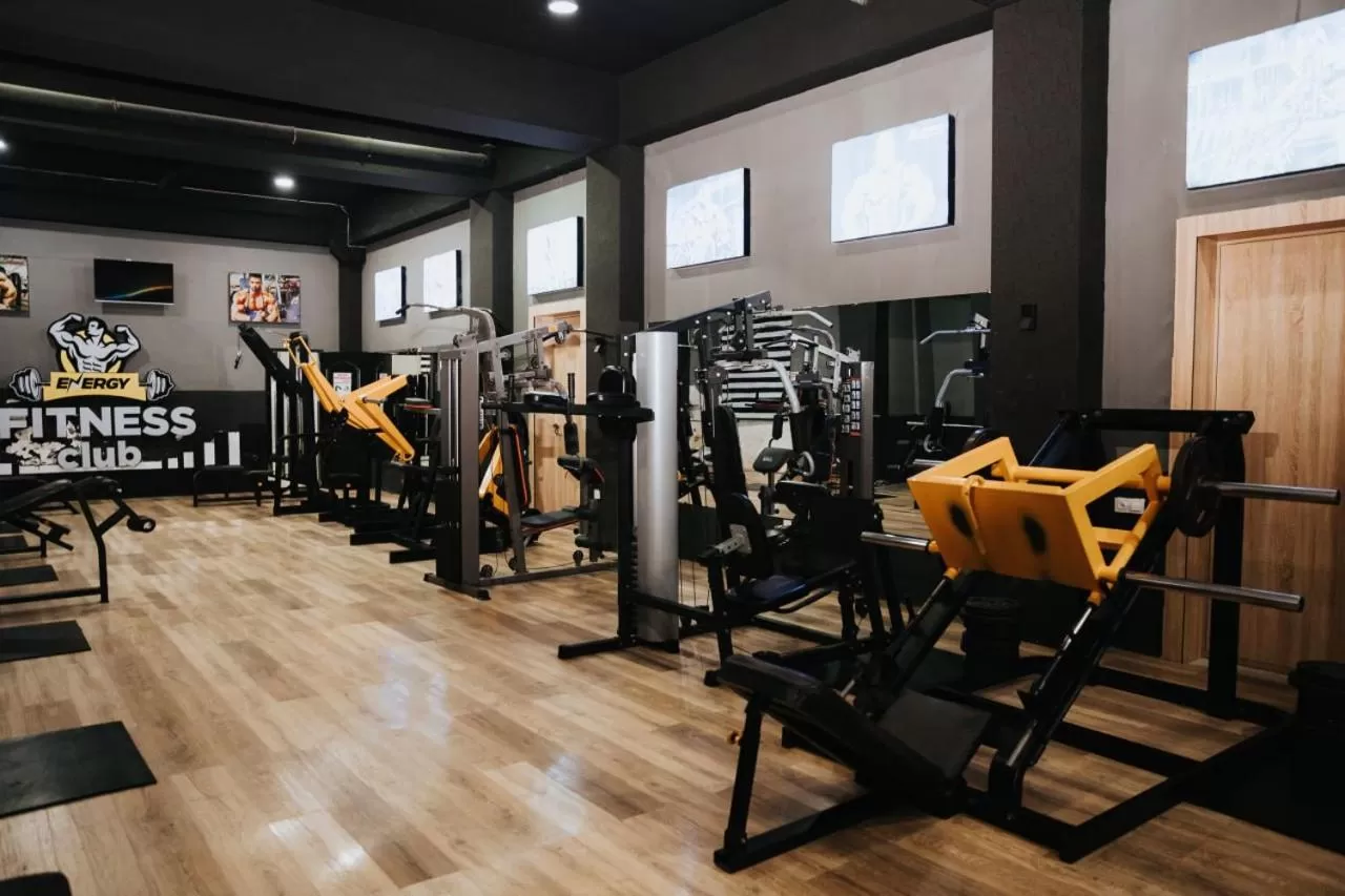 Fitness centre/facilities in Shedevr Plaza