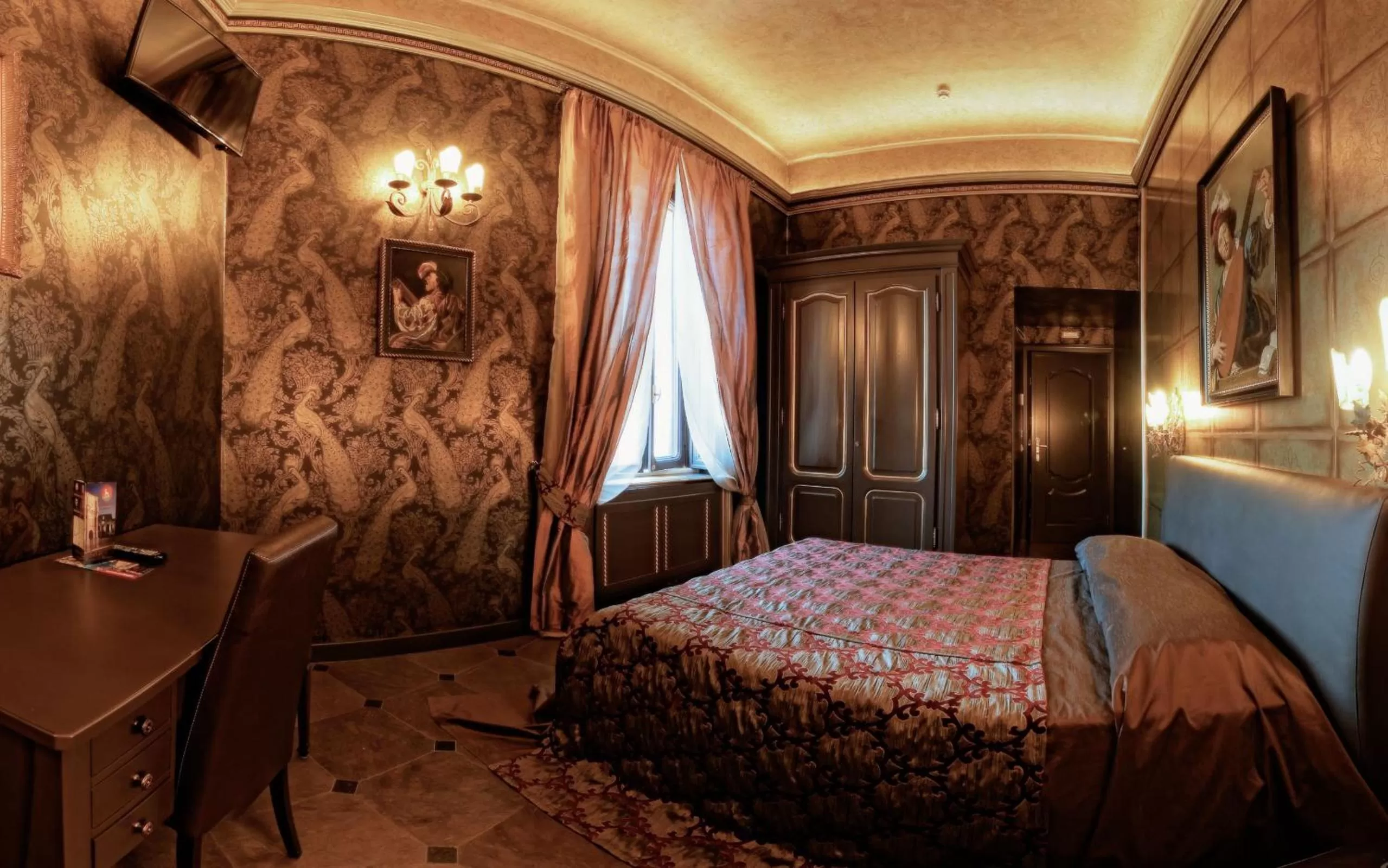 Bedroom, Bed in Antica Dimora Delle Cinque Lune