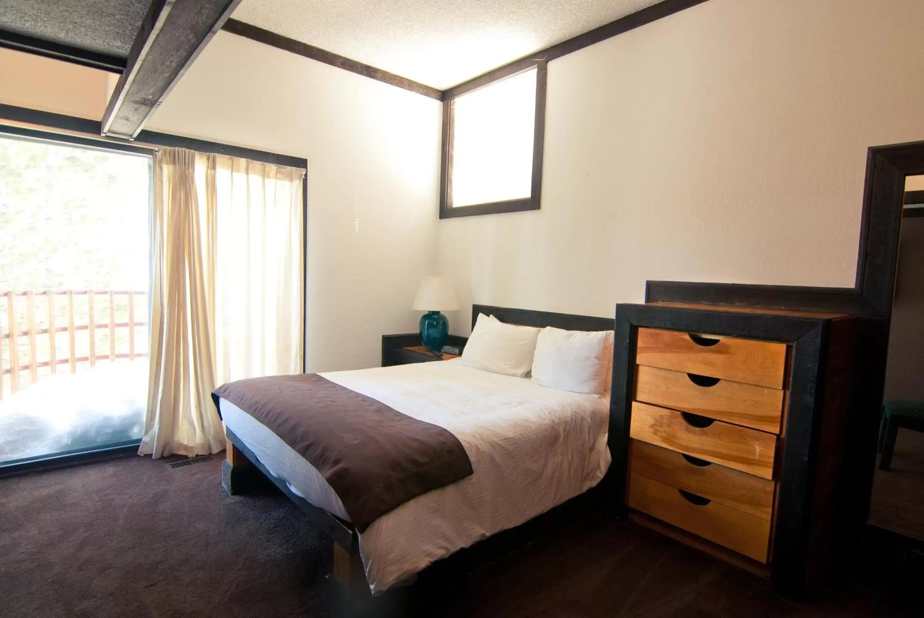 Bedroom, Bed in The Ridge Sierra