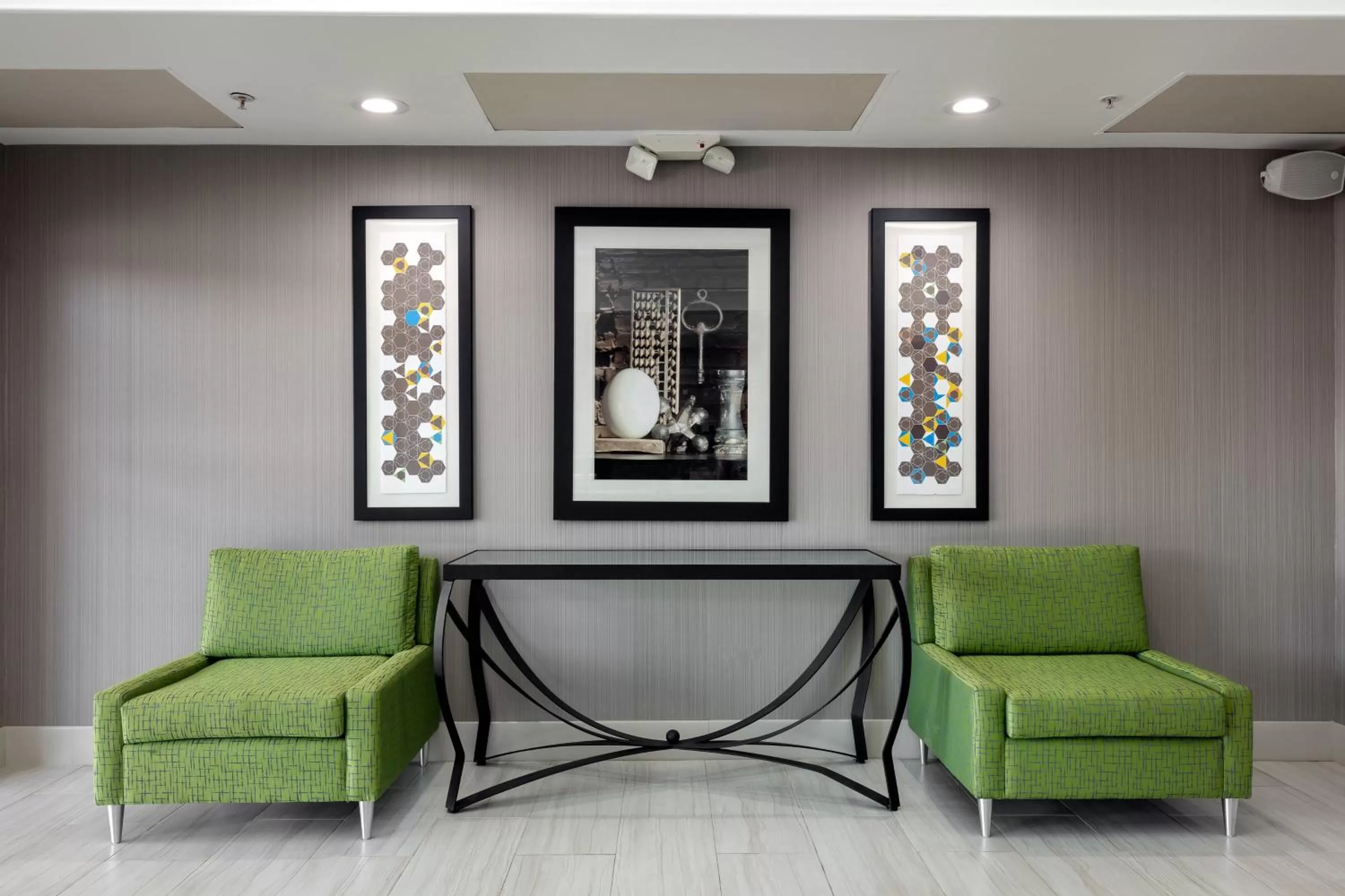 Property building in Holiday Inn Express & Suites Milton East I-10 by IHG