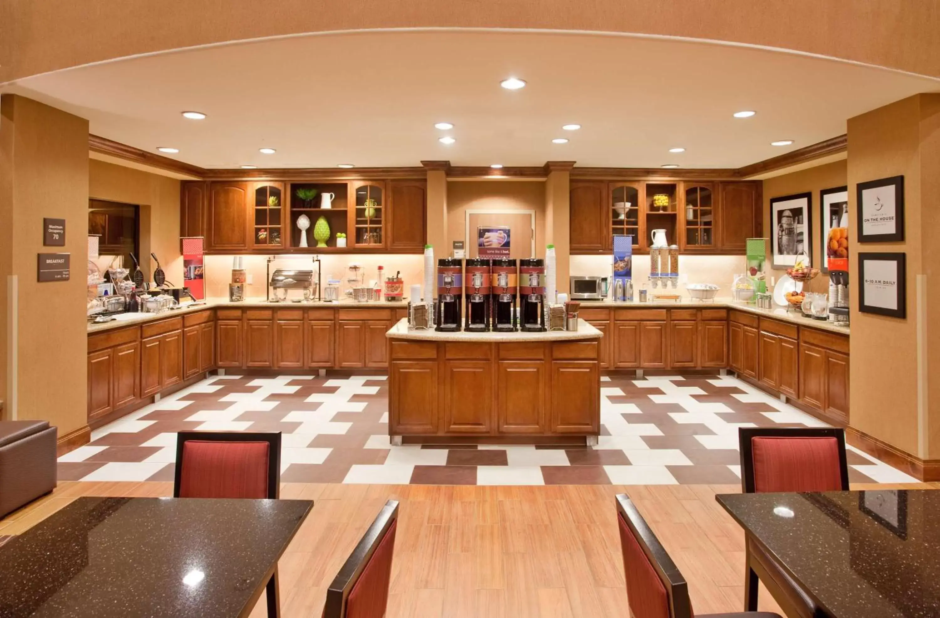 Dining area, Restaurant/Places to Eat in Hampton Inn & Suites Hemet