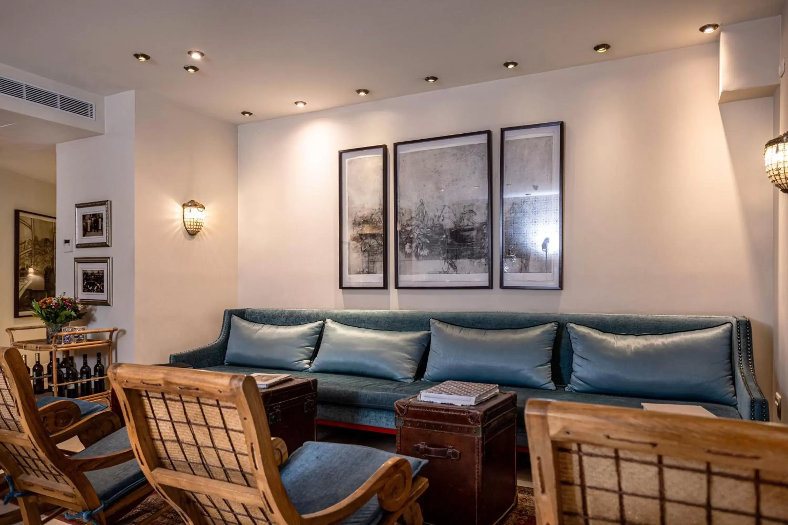 Lobby or reception, Seating Area in Arthur Hotel - an Atlas Boutique Hotel