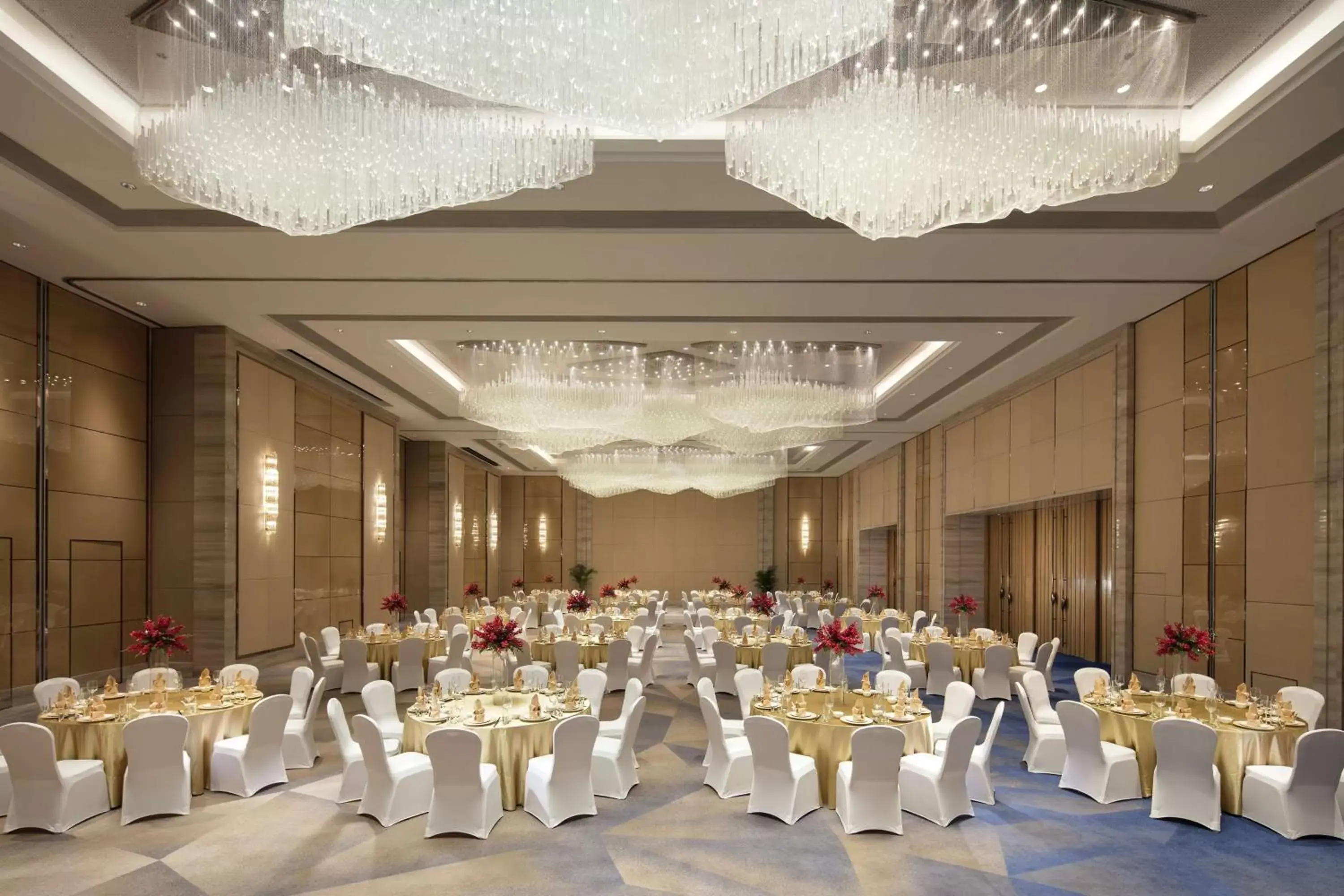 Dining area, Banquet Facilities in Hilton Shenyang
