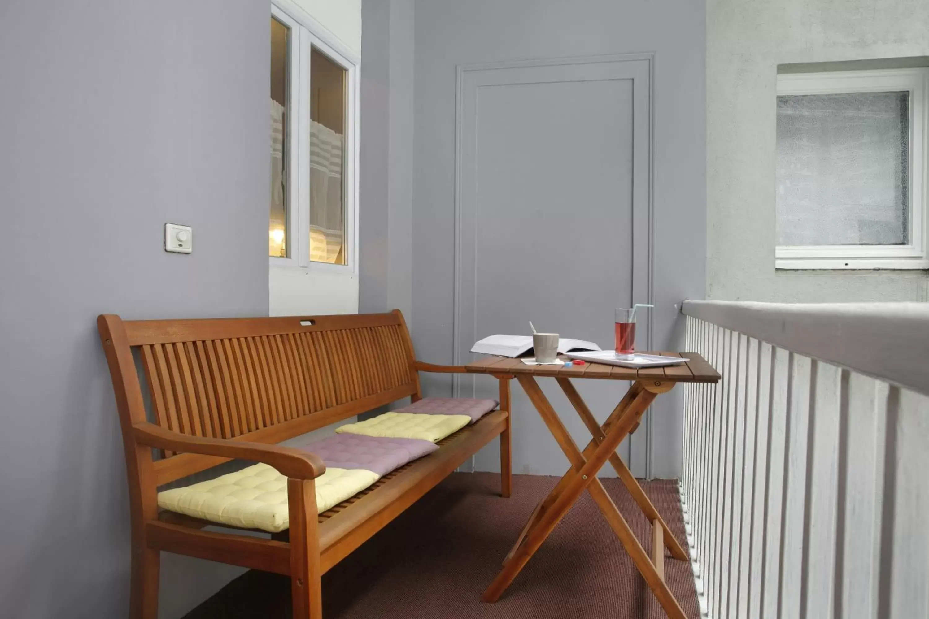 Balcony/Terrace, Seating Area in Hotel De Gramont