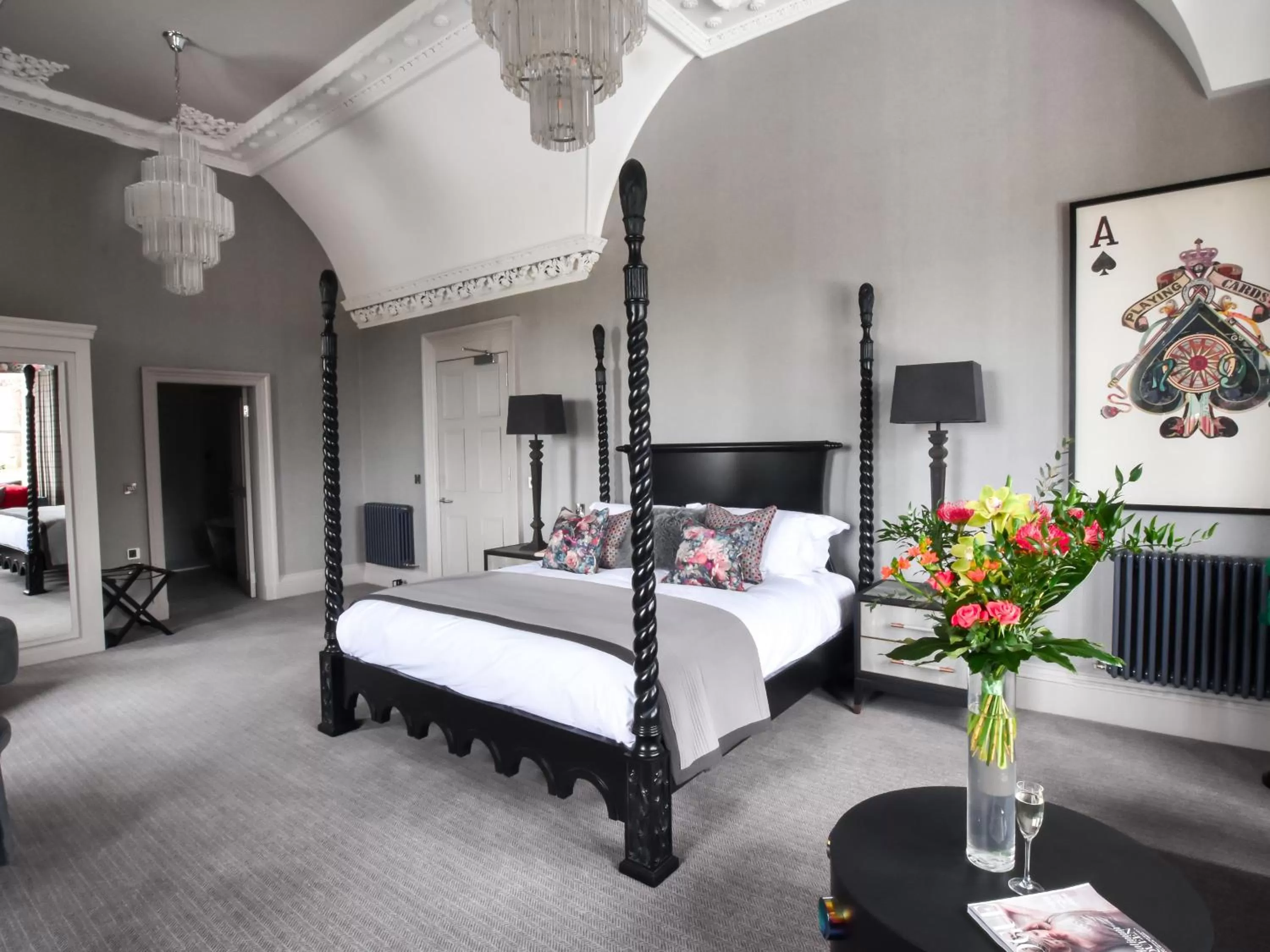 Photo of the whole room, Bed in The Meadowpark Bar, Kitchen & Rooms