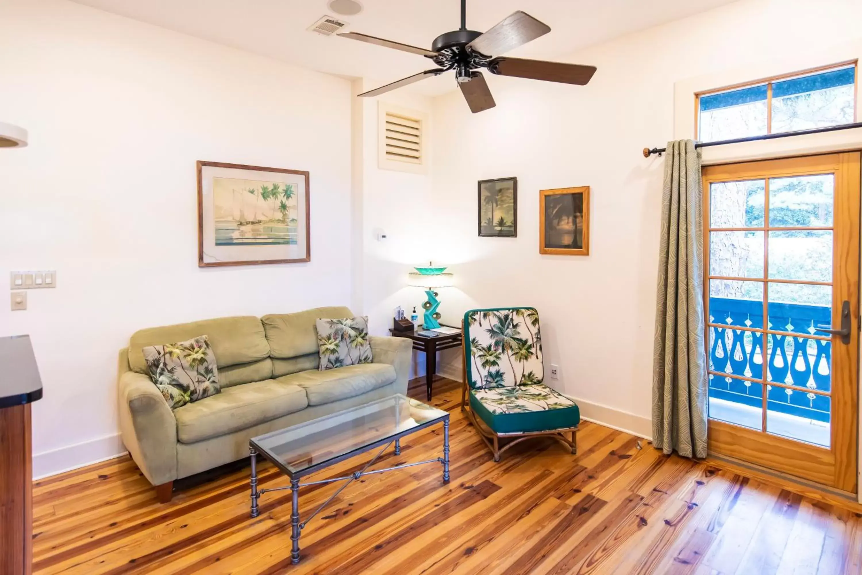 Living room, Seating Area in Hibiscus Coffee & Guesthouse