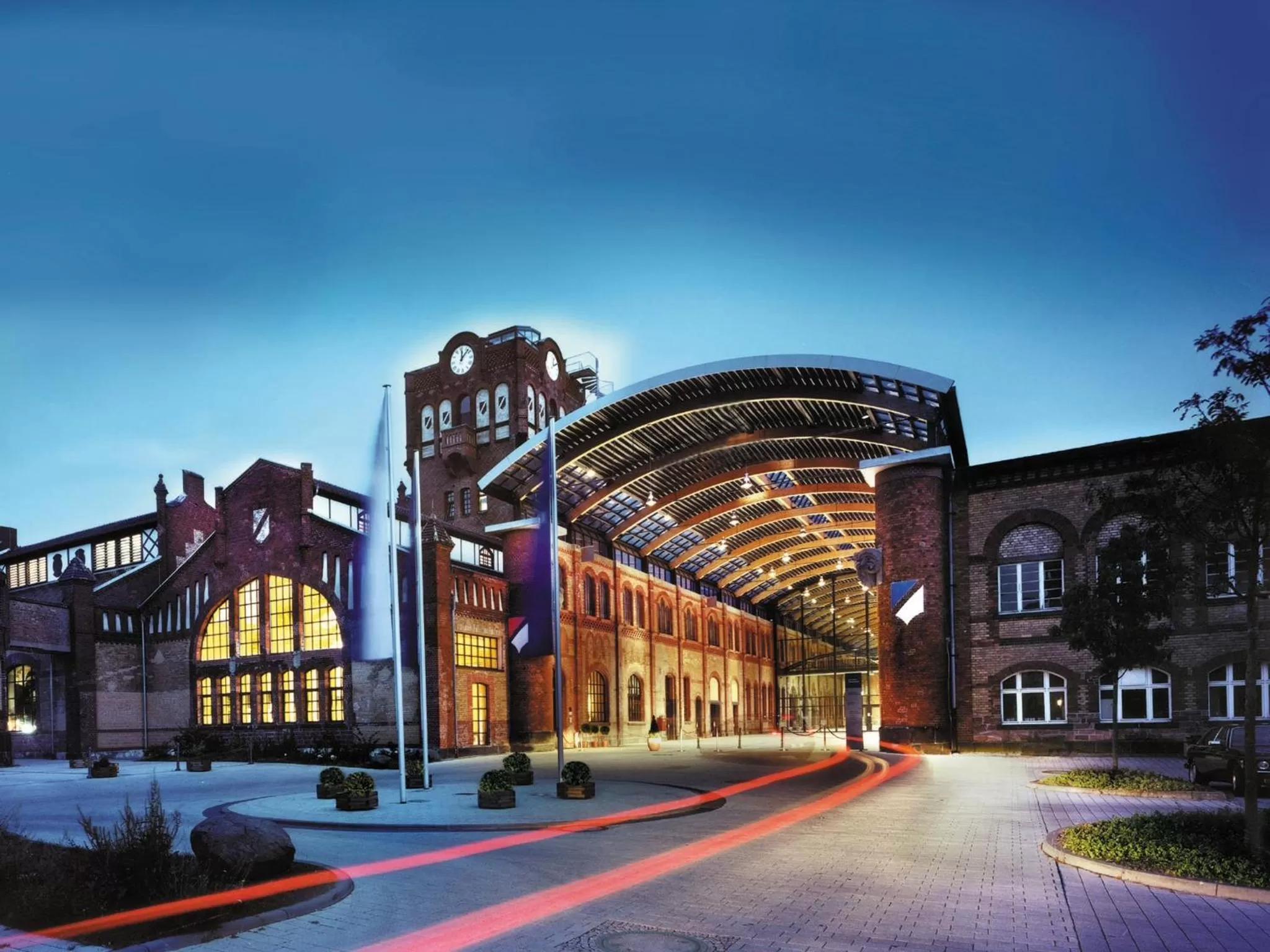 Property building in Offenbach Plaza Hotel