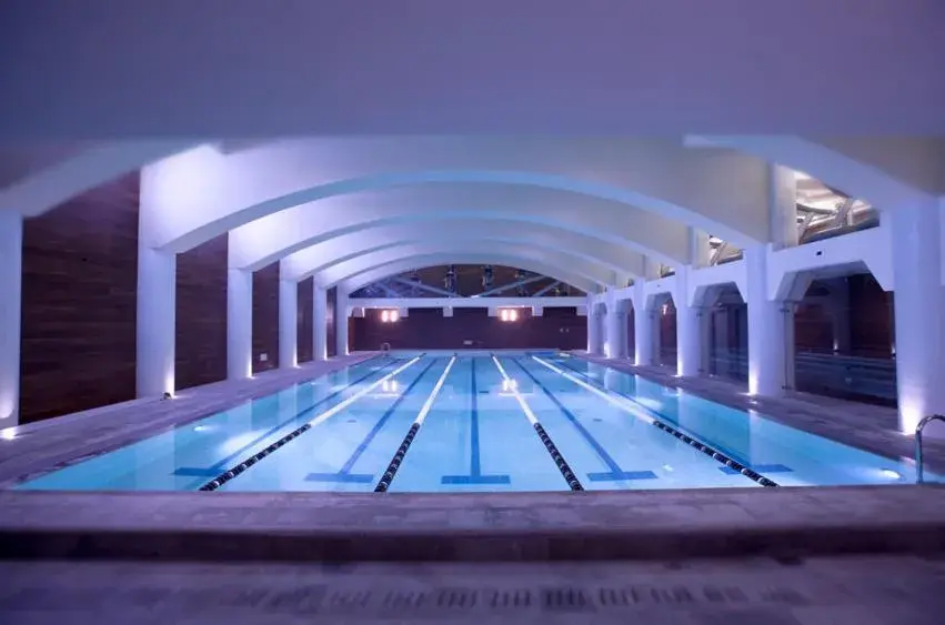 Swimming pool in 4 Spa Resort Hotel