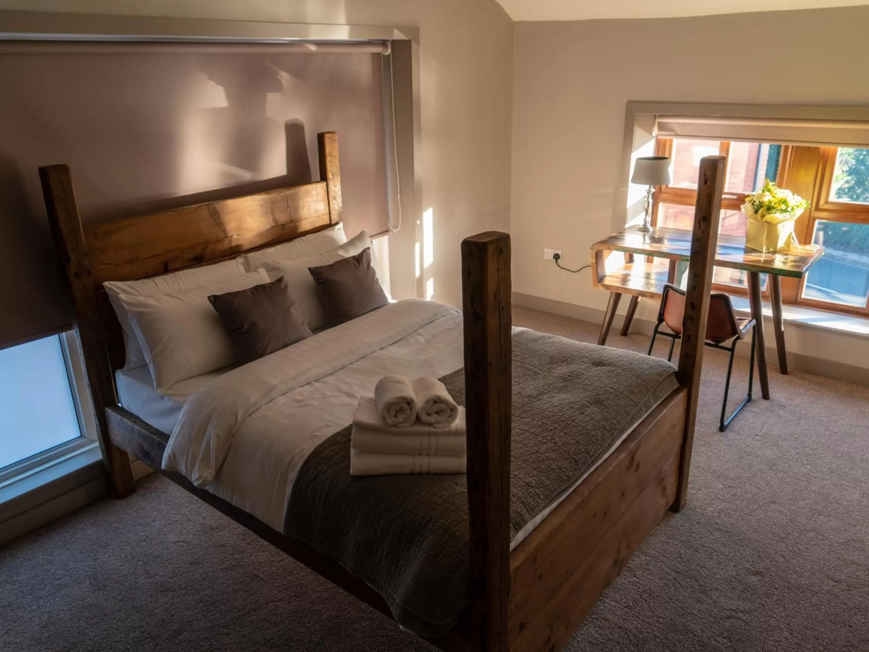 Double Room with Private Bathroom in The Lion Pub & Grill