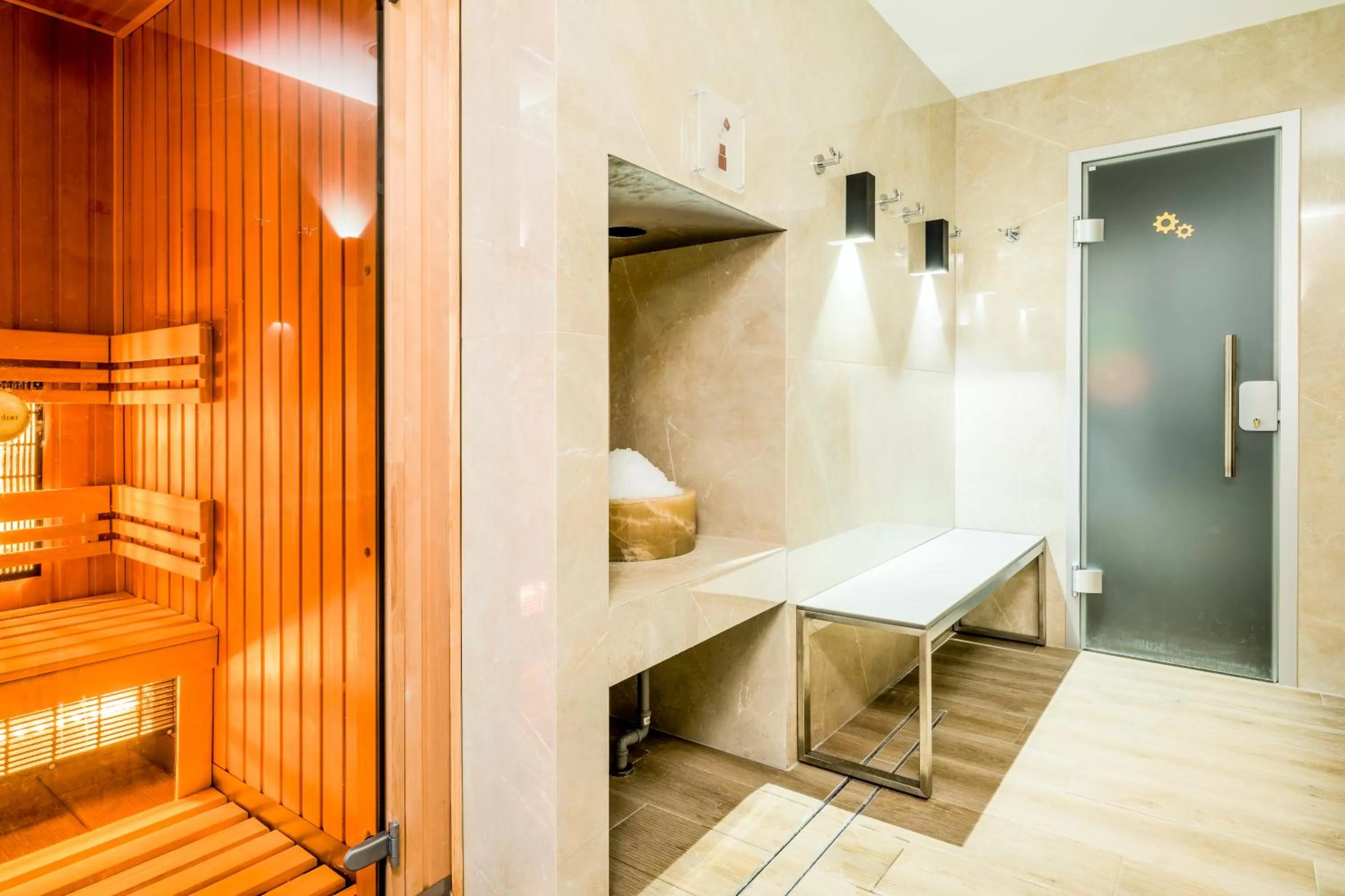 Sauna in Park Inn by Radisson Danube Bratislava