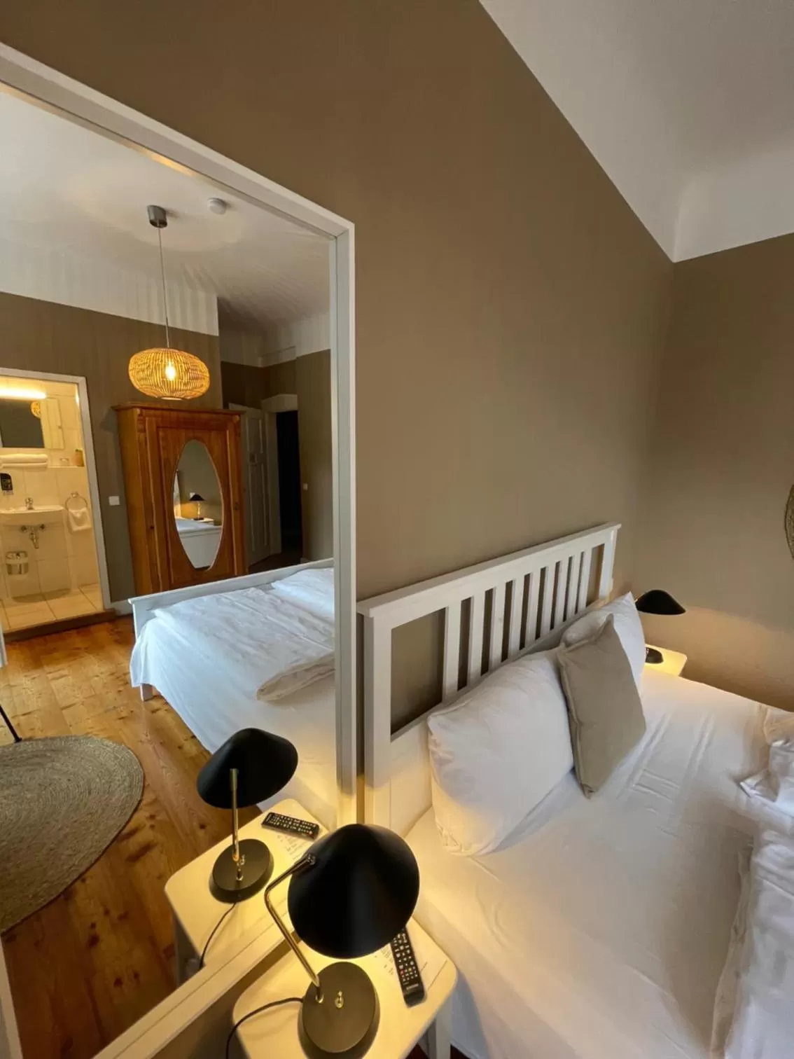 Bed in AUERSTEIN-Hotels auerstein & auerstein-mono