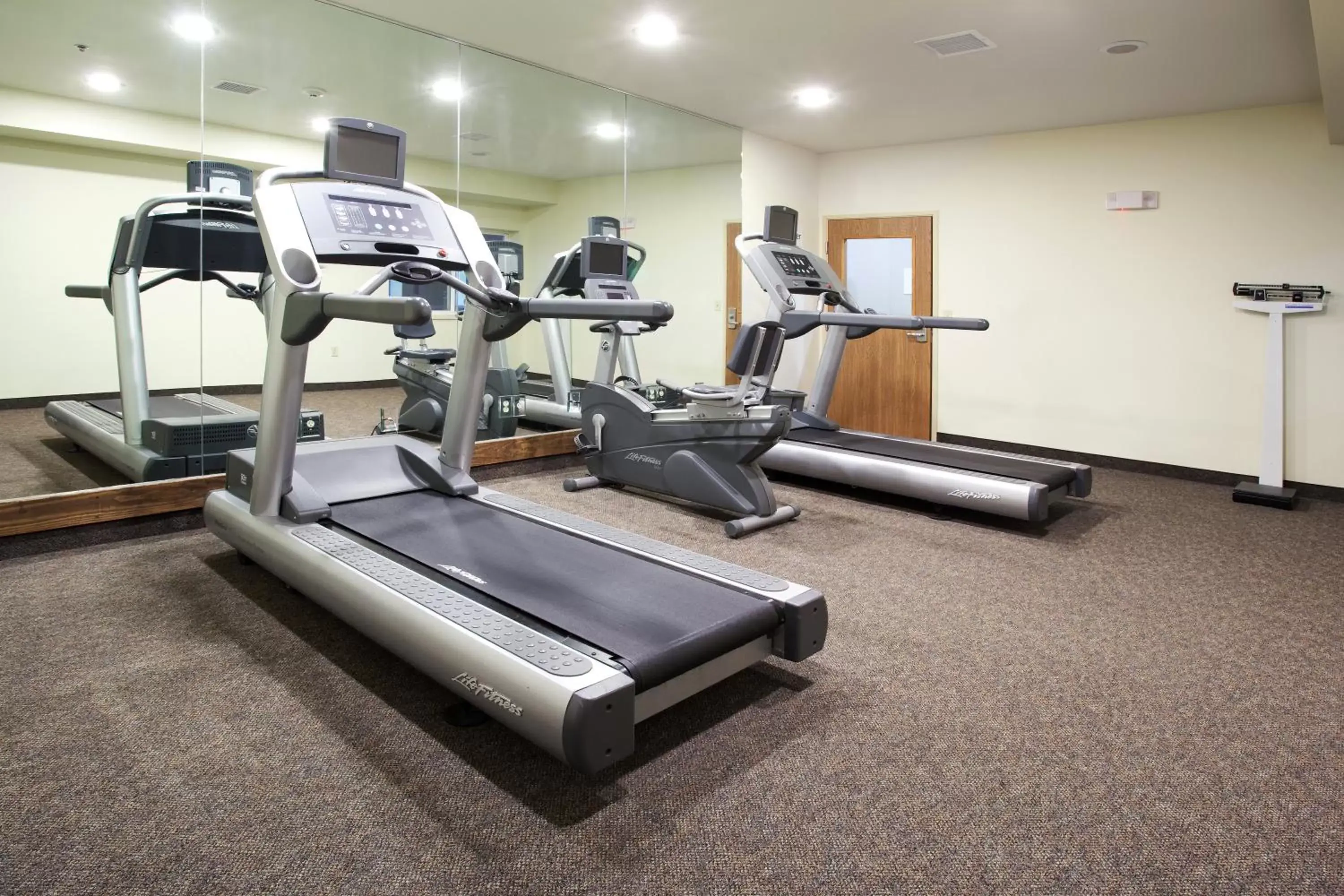 Spa and wellness centre/facilities, Fitness Center/Facilities in Holiday Inn Express Hotel & Suites Torrington, an IHG Hotel