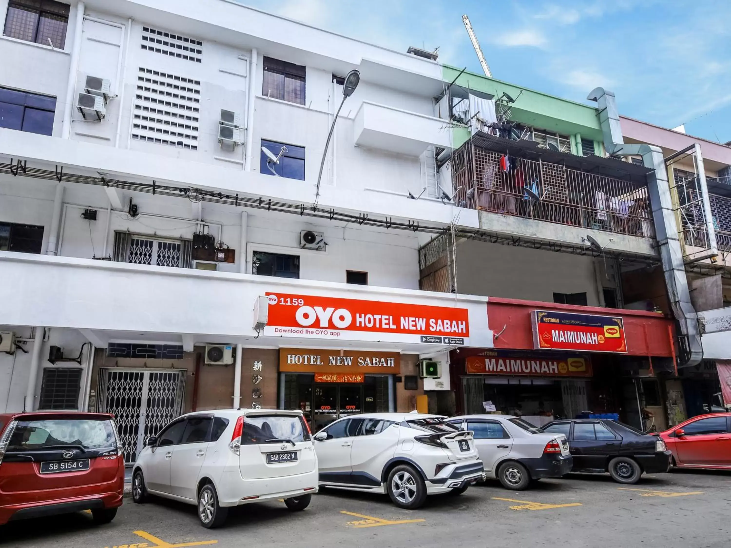 Facade/entrance in OYO 1159 Hotel New Sabah