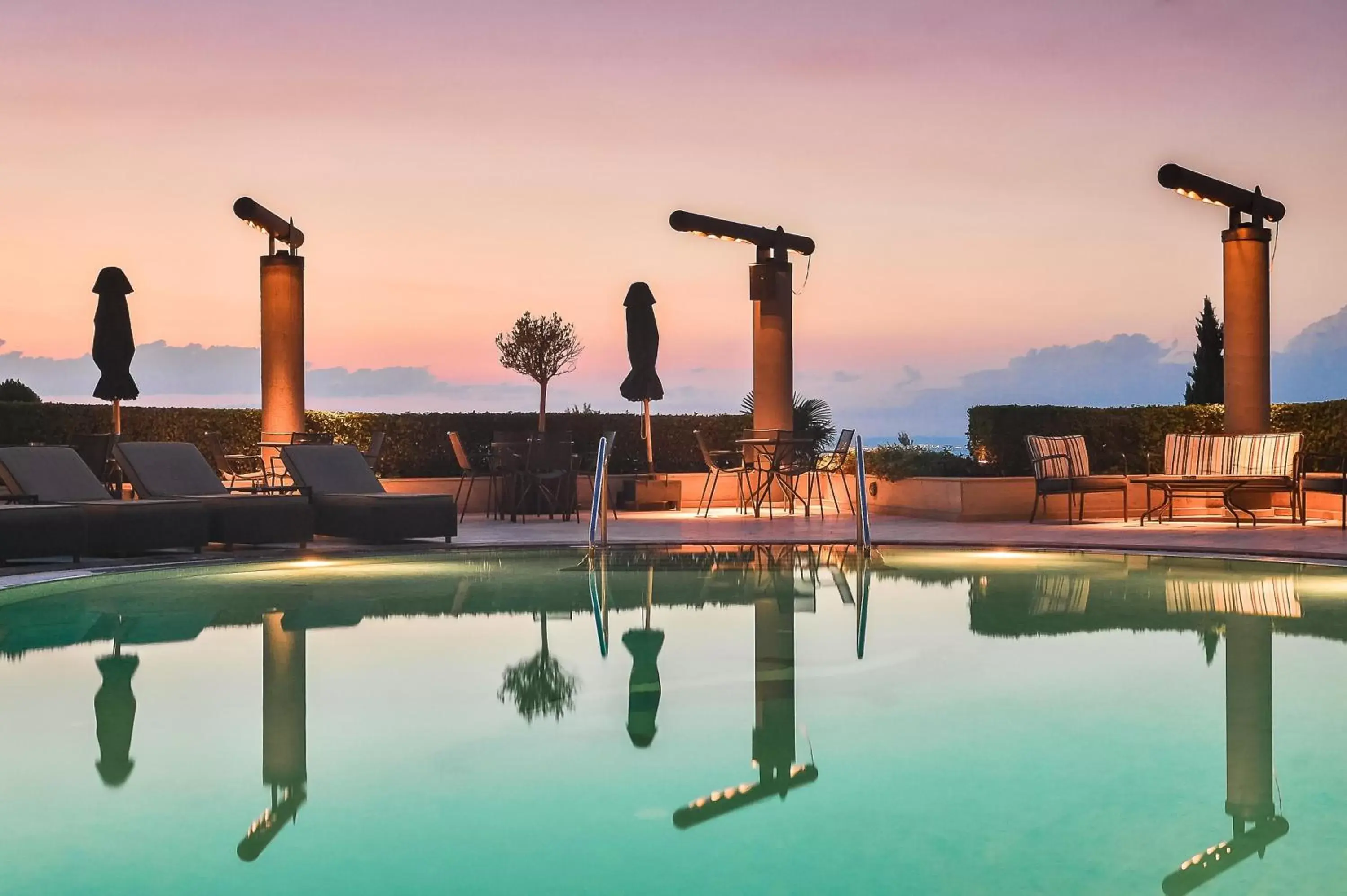 Swimming Pool in Royal Hotel Thessaloniki